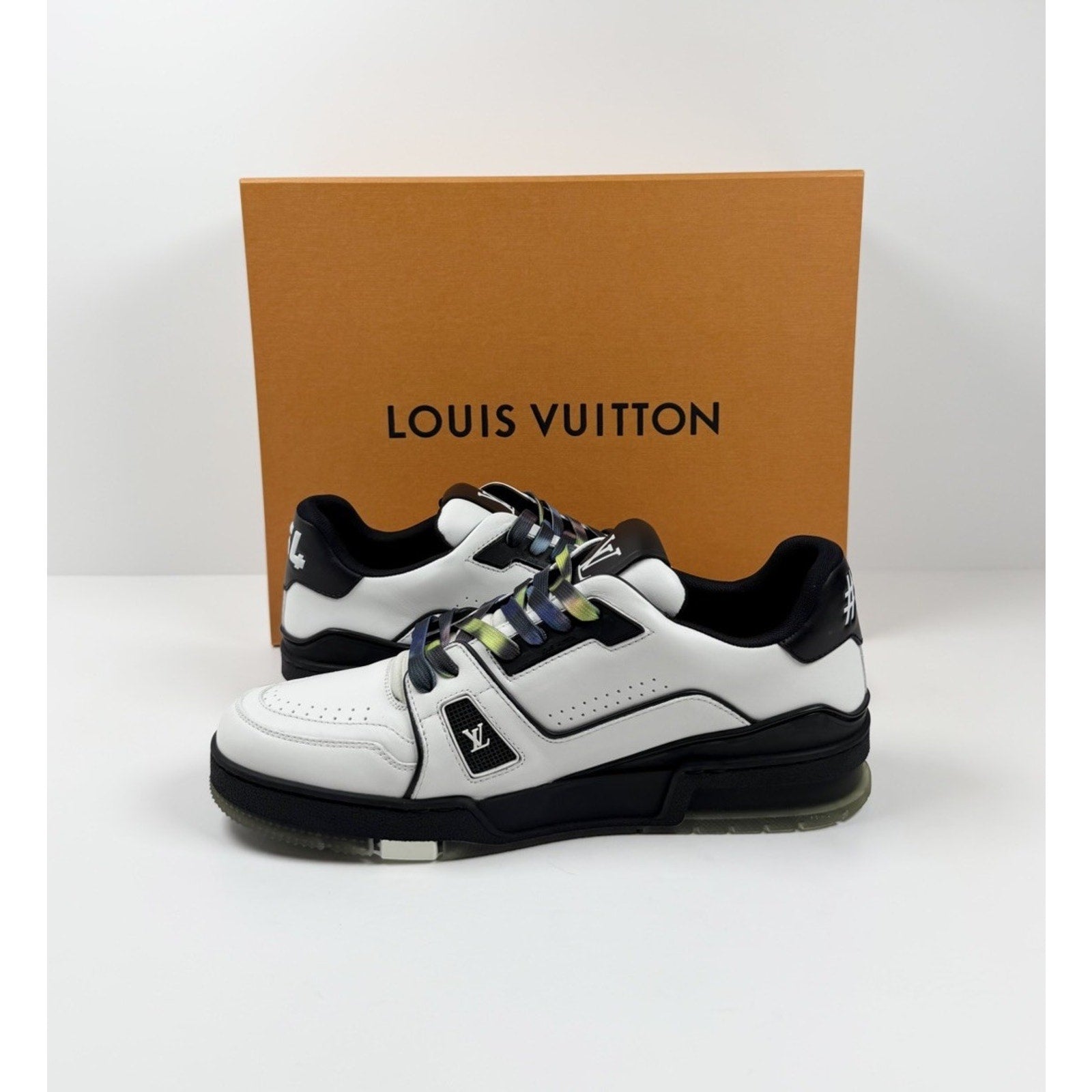 Size 7UK/8US - Louis Vuitton White Black Trainer NEW