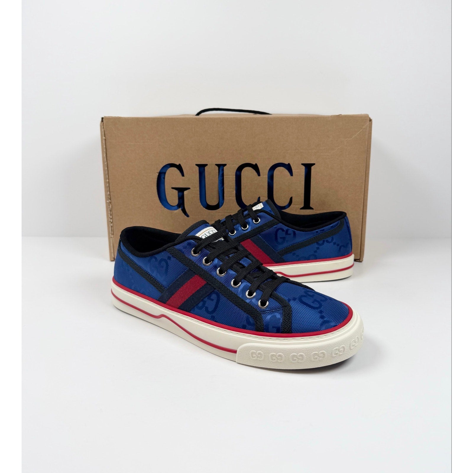 Size 8US - Gucci 1977 Blue Low Top Sneakers NEW
