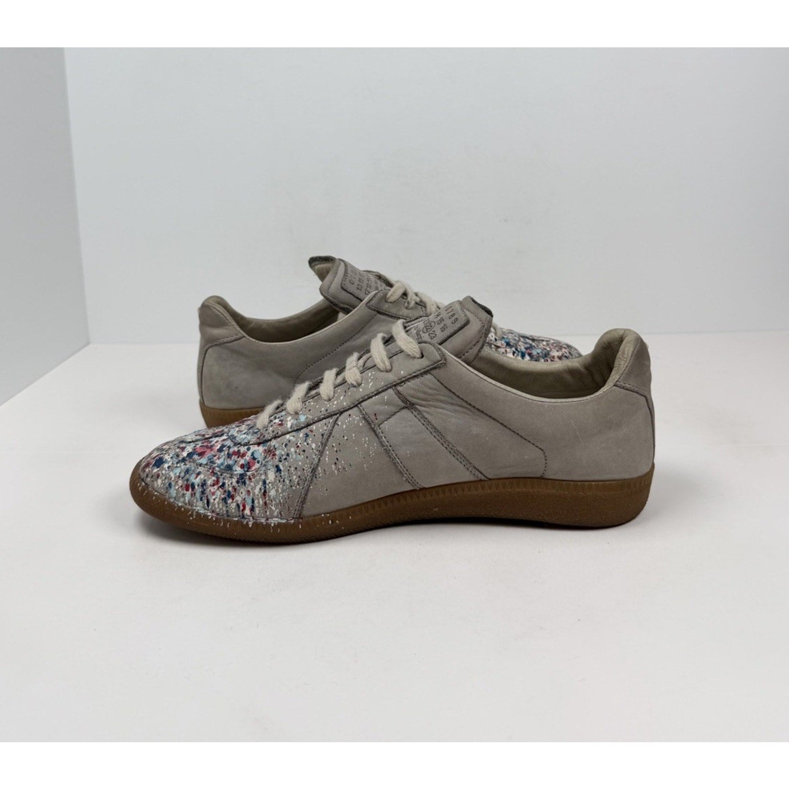 Size 41EU/8US - Maison Margiela GAT Beige Paint Splatter