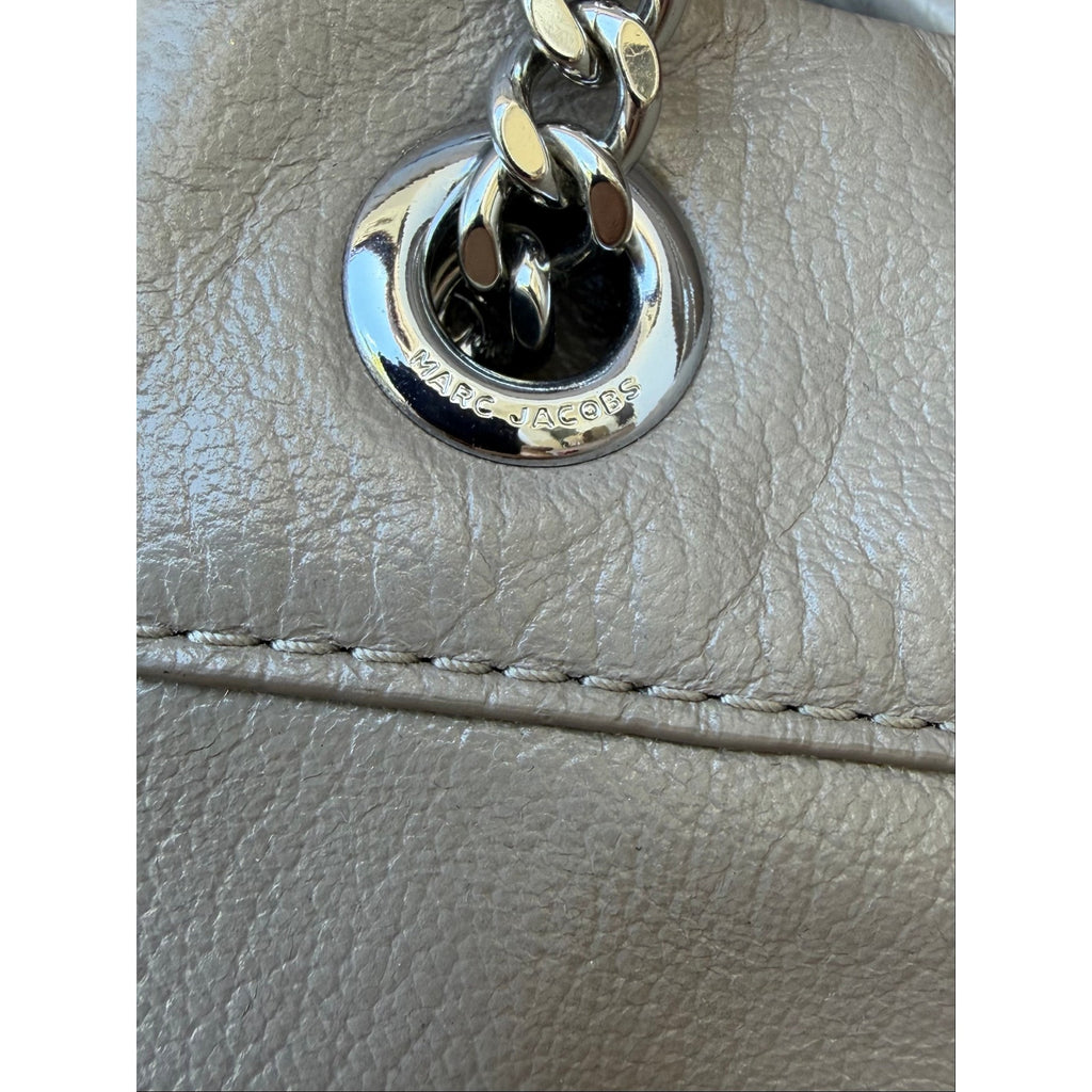 Marc Jacobs The Leather Chain Sack bag