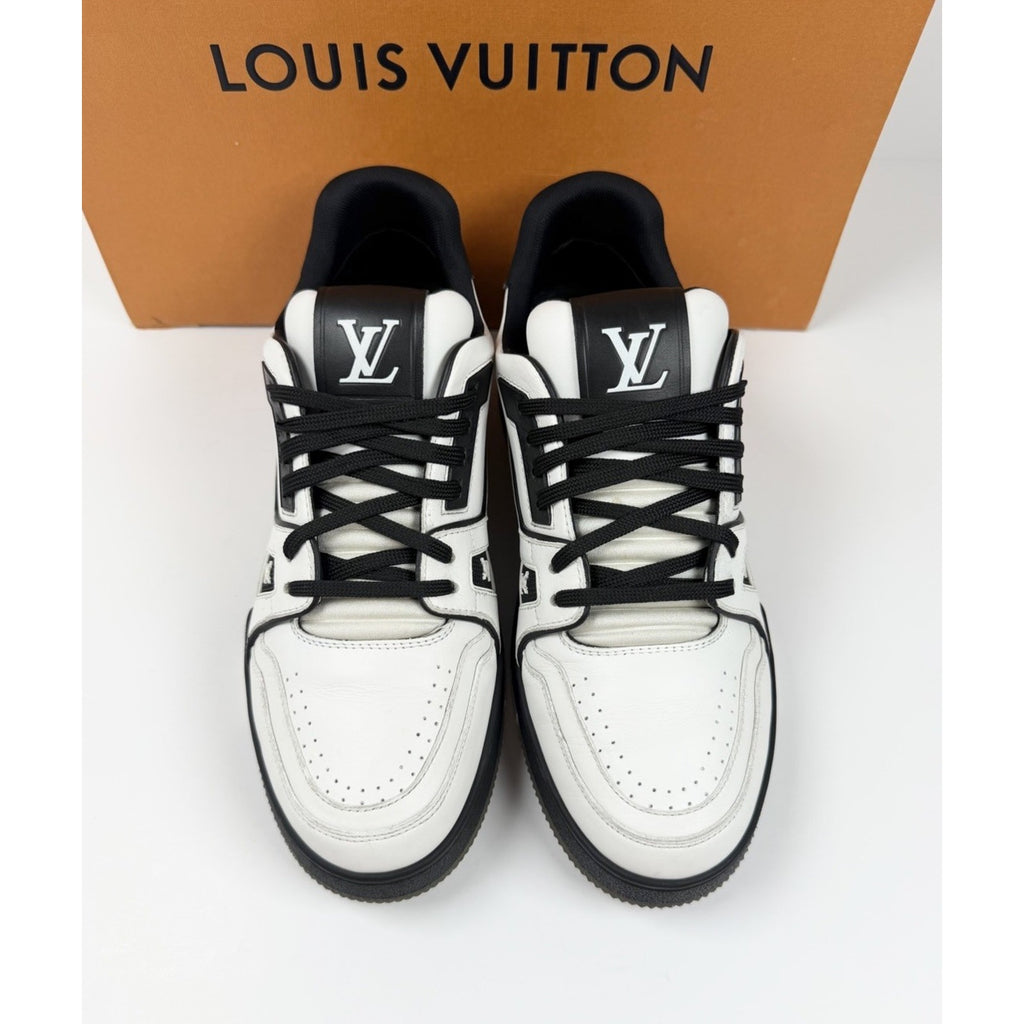 Size 7UK/8US - Louis Vuitton White Black Trainers
