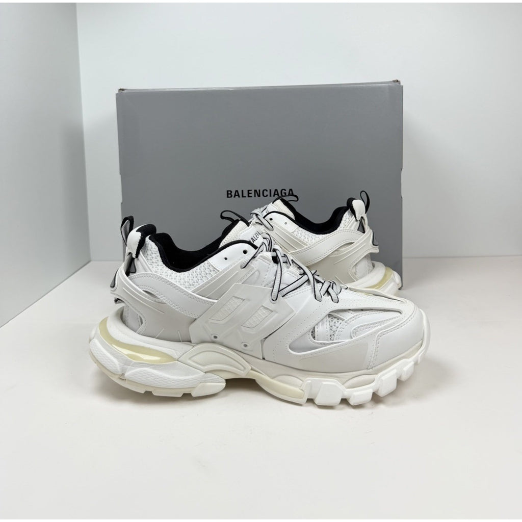 Size 40EU/7US - Balenciaga Track White NEW