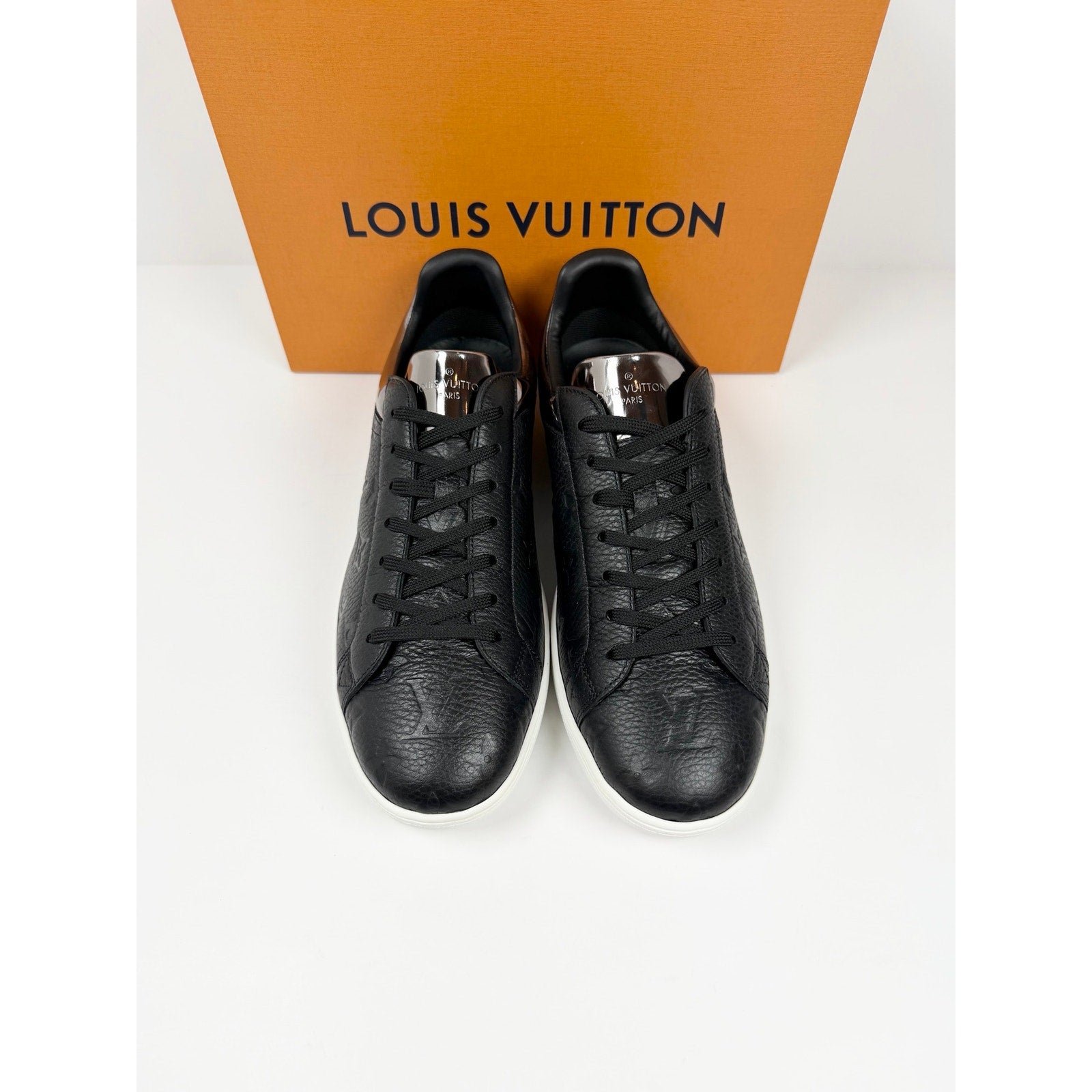 Size 8LV/9US - Louis Vuitton Luxembourg Black NEW