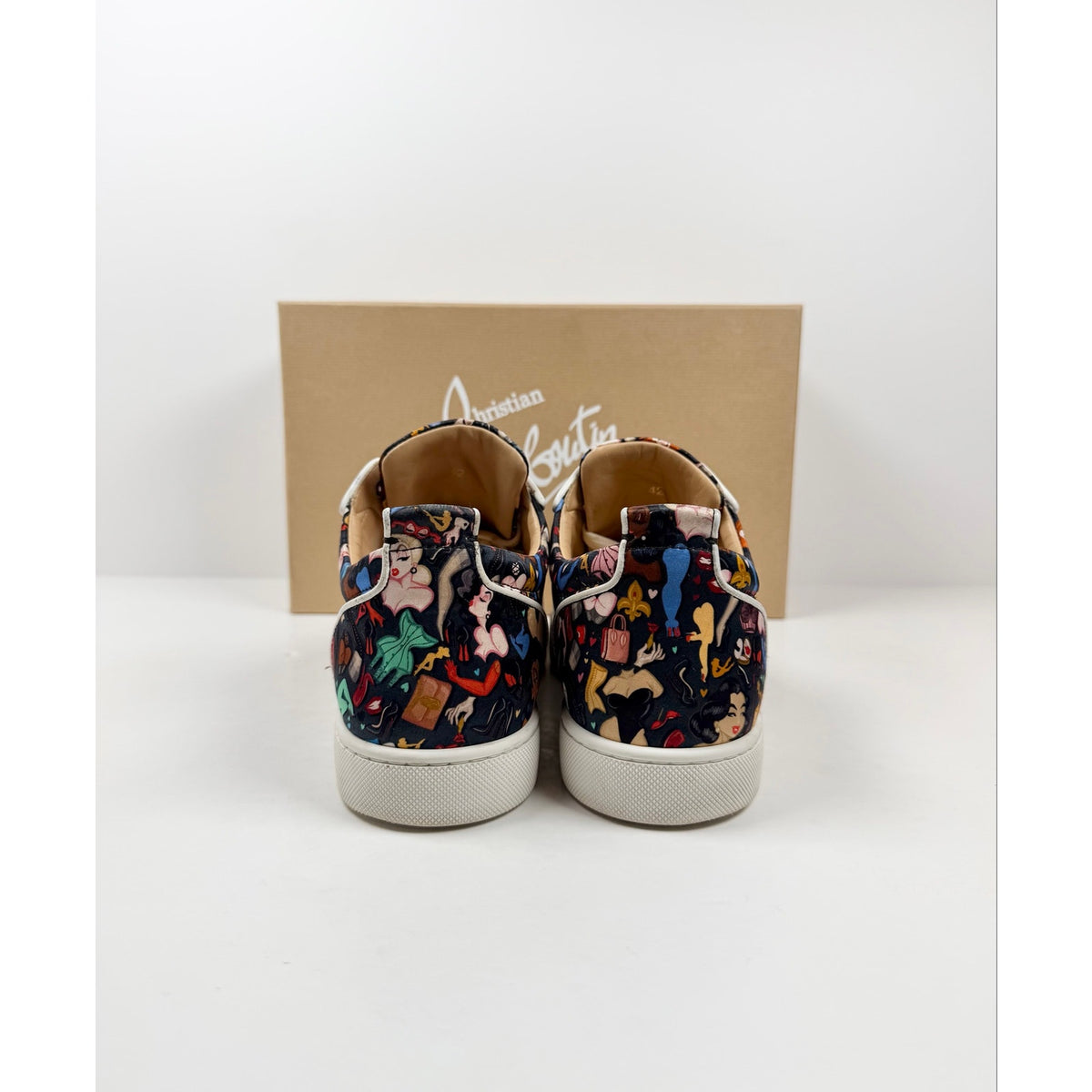 Size 42EU/9US - Christian Louboutin Low Top Sneakers