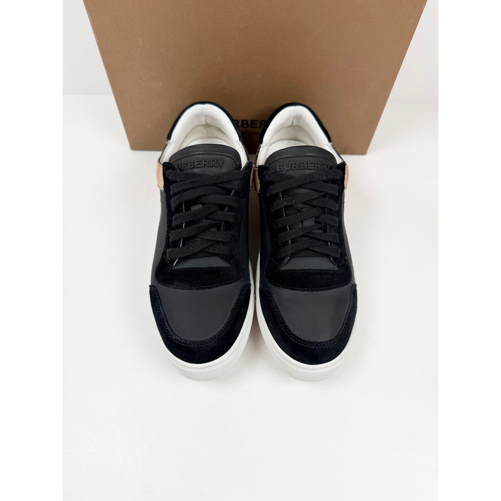 Size 41EU/8US - Burberry Low Top Check