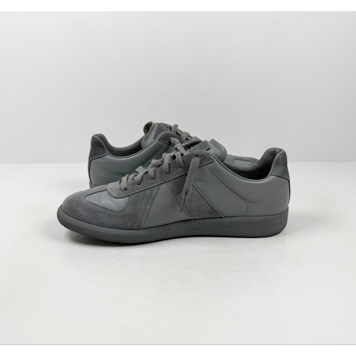 Size 9 - Maison Margiela GAT Grey Low Top