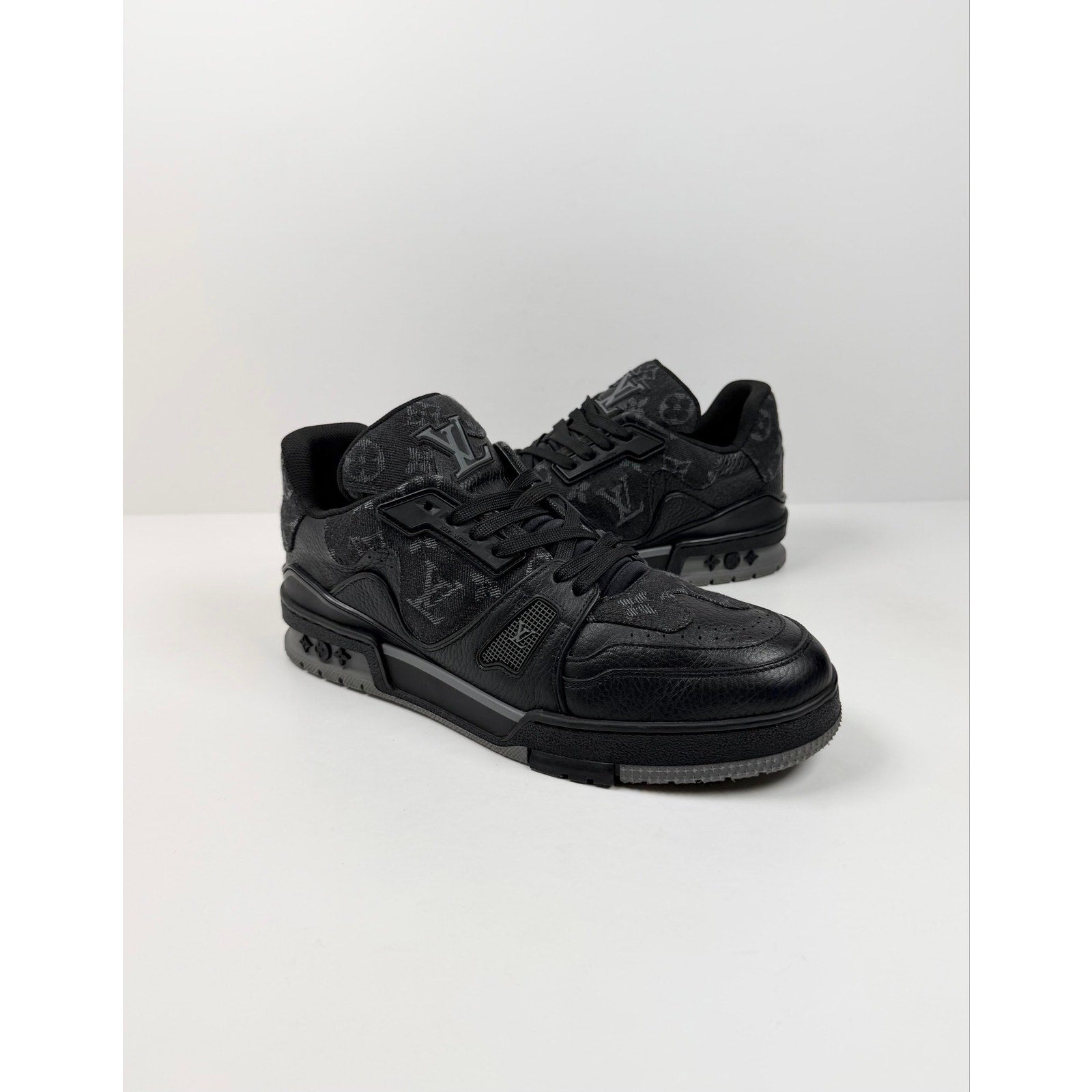 Size 7LV/8US - Louis Vuitton x Nigo Denim Trainer