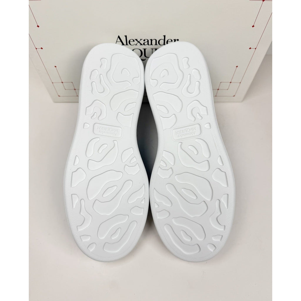 Size 7US - Alexander McQueen Oversized NEW