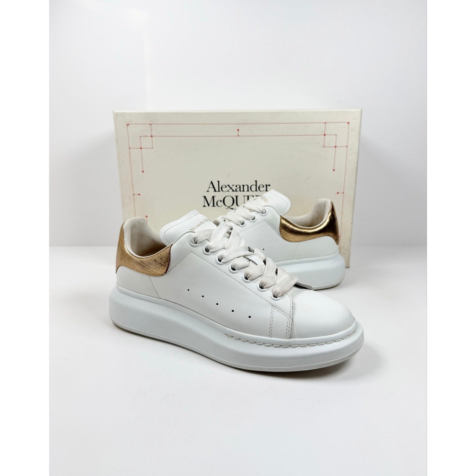 Size 41EU/8US - Alexander McQueen White Gold