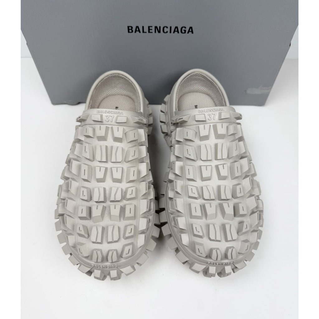 Size 7 Women's - Balenciaga Defender Beige Clogs NEW