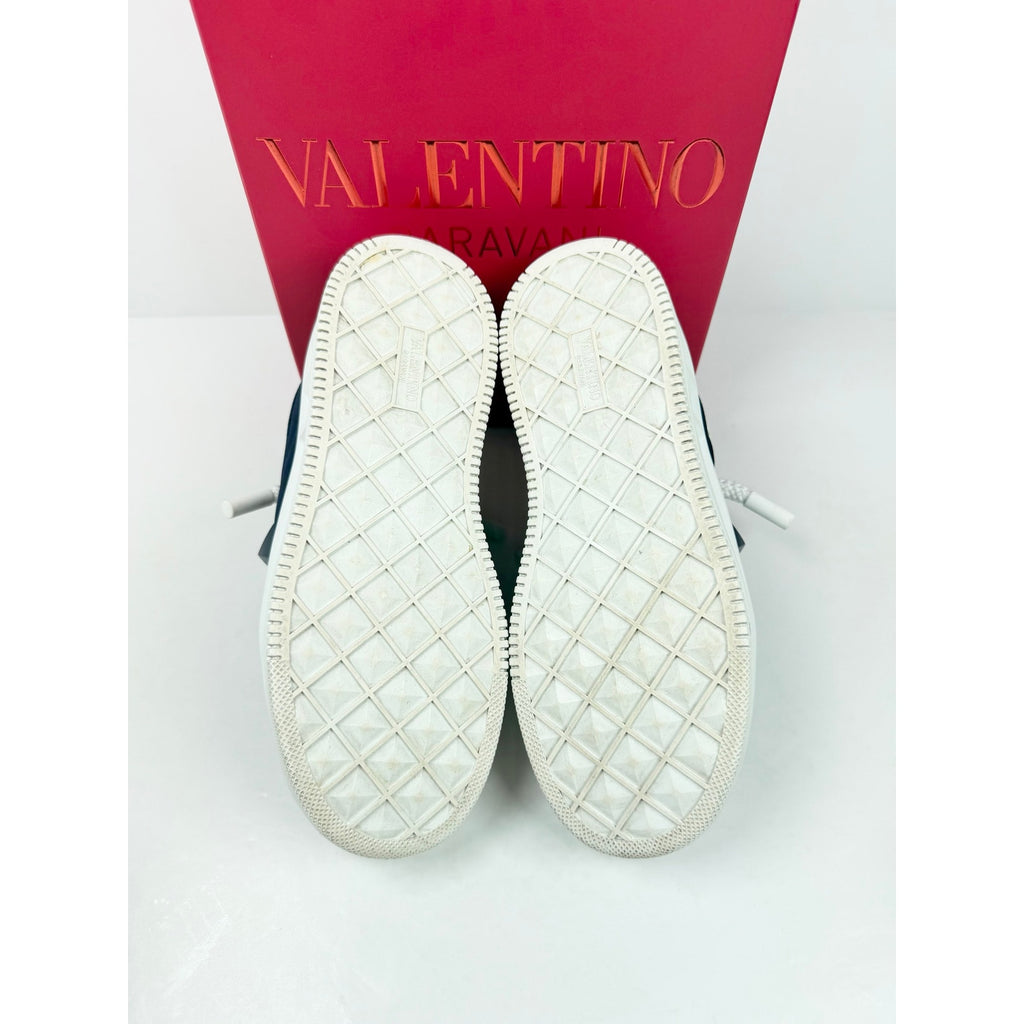 Size 40EU/7US - Valentino Garavani One Stud Sneakers