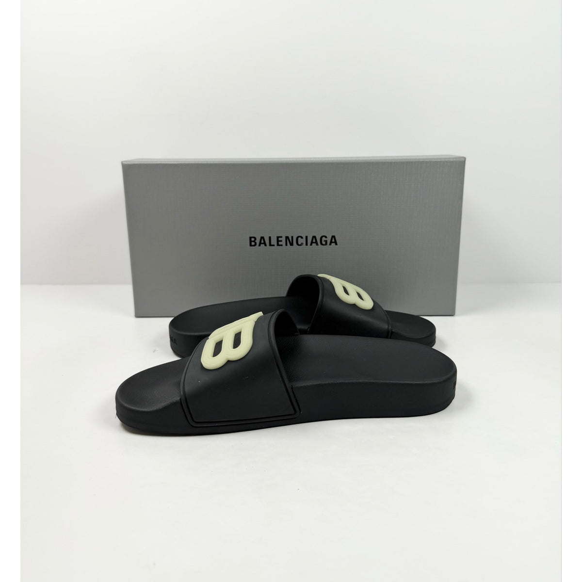 Size 35/5 - Balenciaga Slides Black Glow Womens NEW