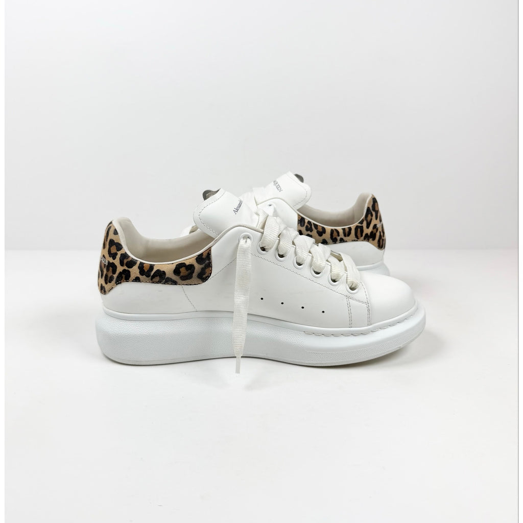 Size 41EU/8US - Alexander McQueen White Leopard