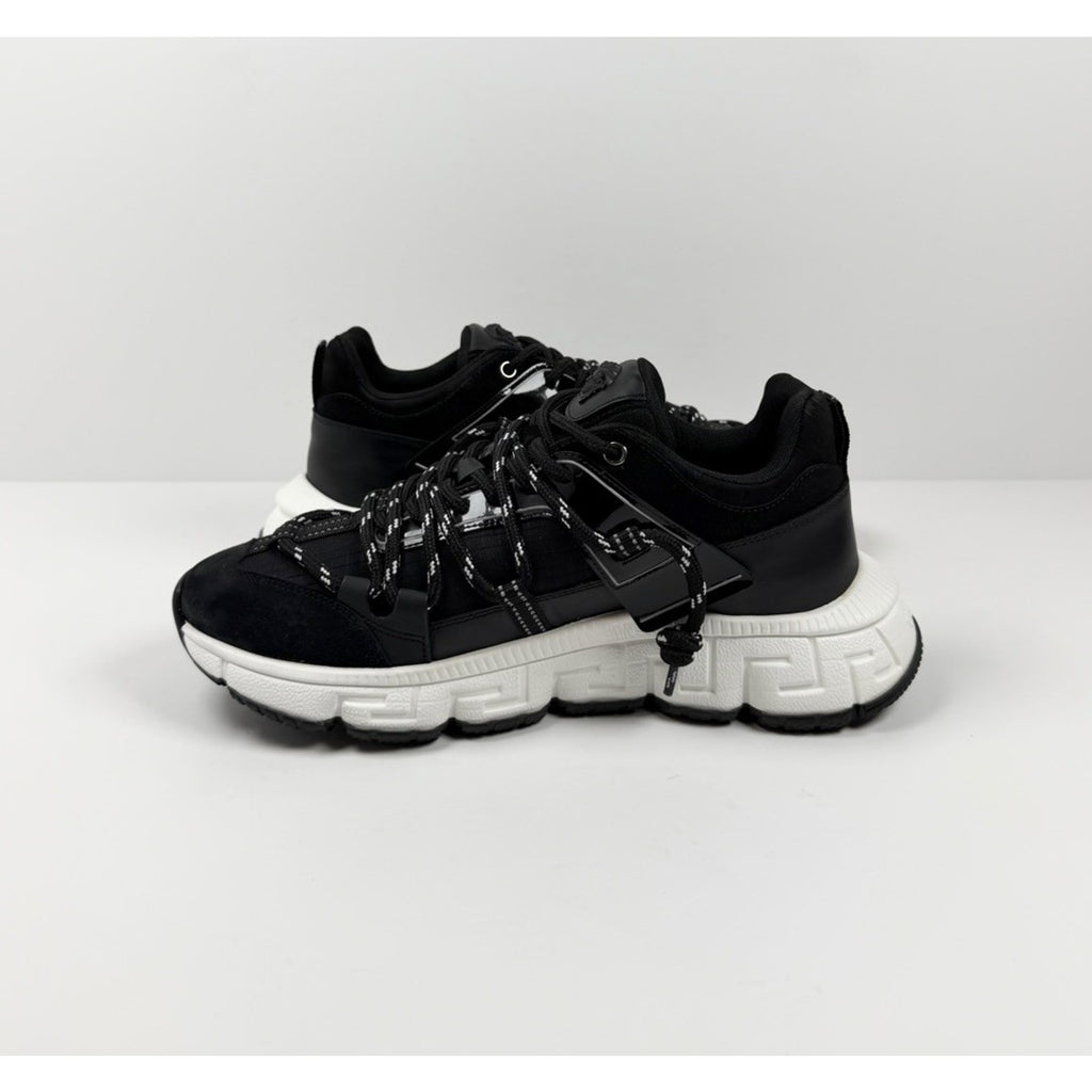 Size 41EU/8US - Versace Trigreca Black Sneakers NEW!