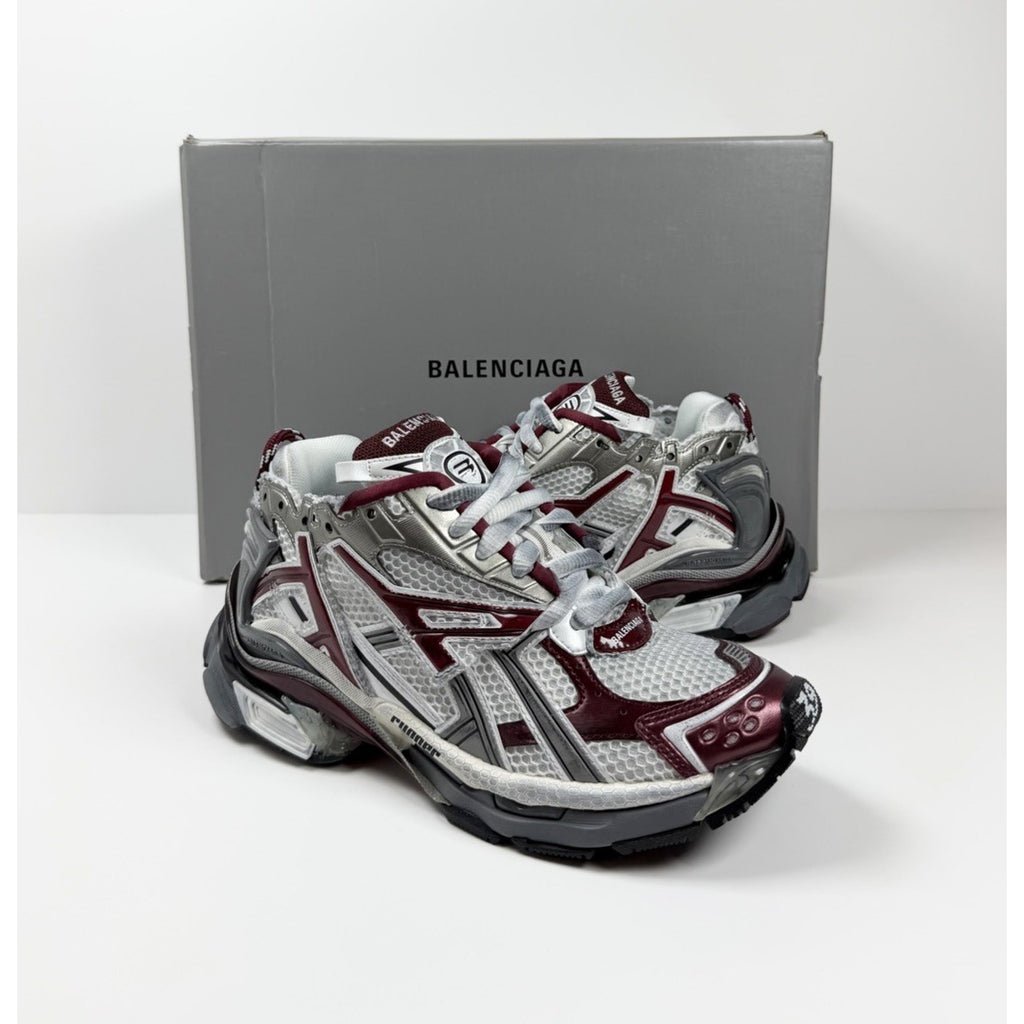 Size 39EU/6US - Balenciaga Runner Burgundy NEW!