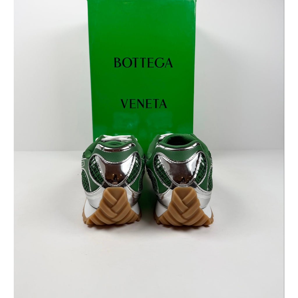 Size 44EU/11US - Bottega Veneta Orbit Shamrock Green NEW