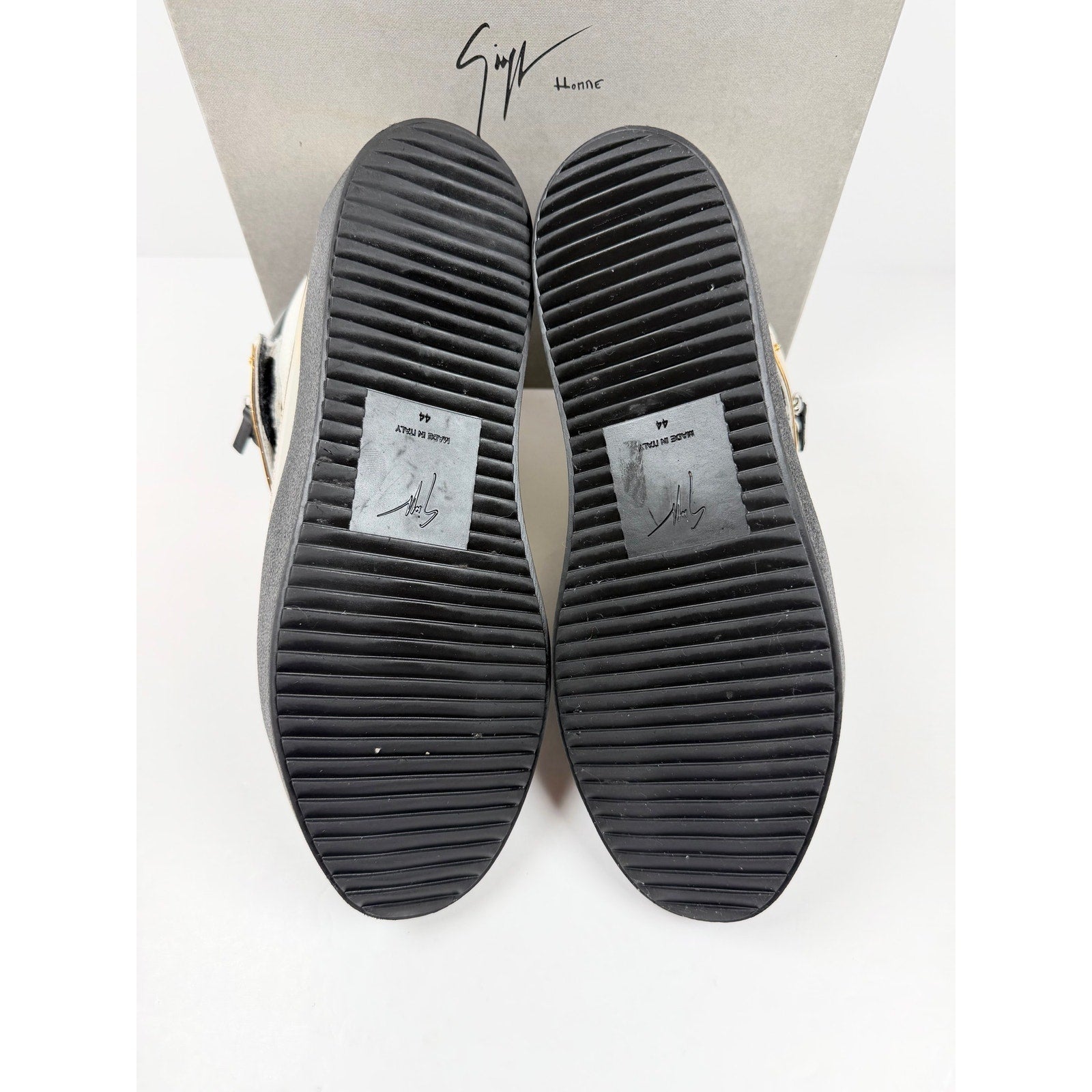 Size 44EU/11US - Giuseppe Zanotti V Strap High Top
