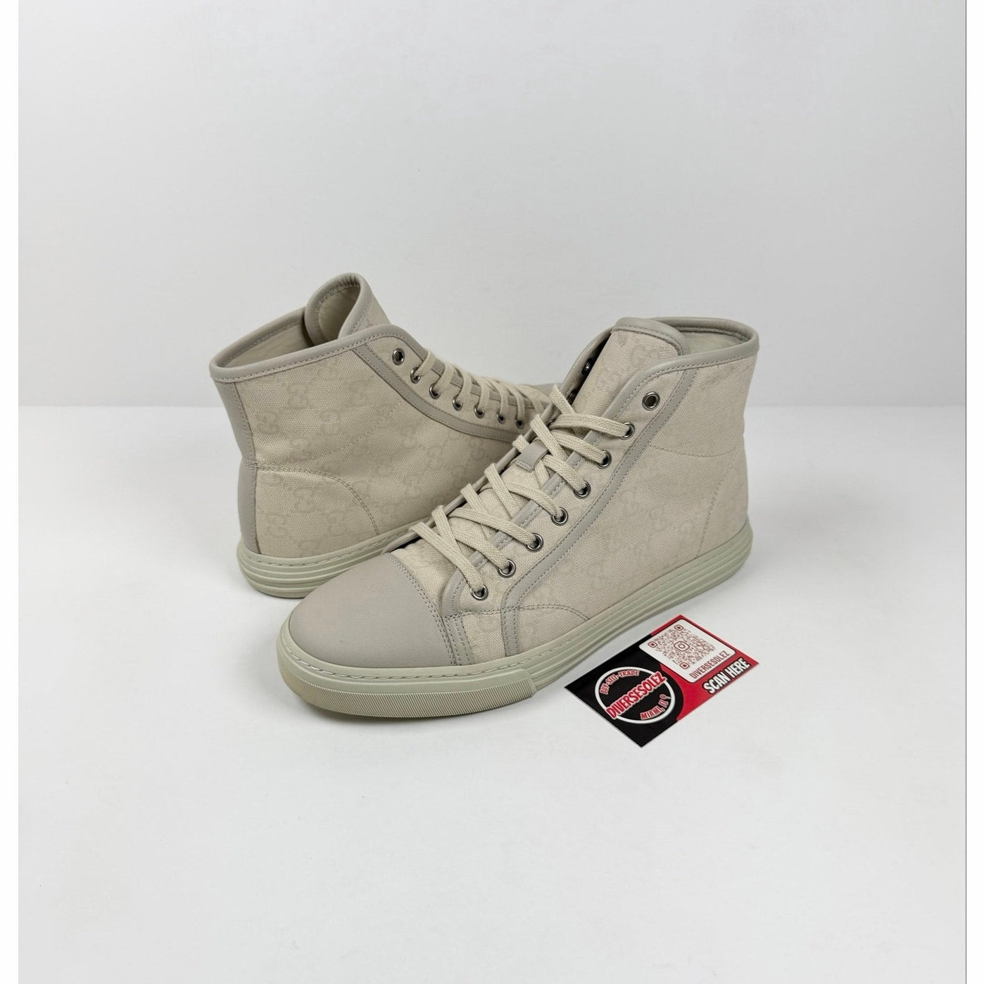 Size 8US - Gucci High Top Beige Canvas