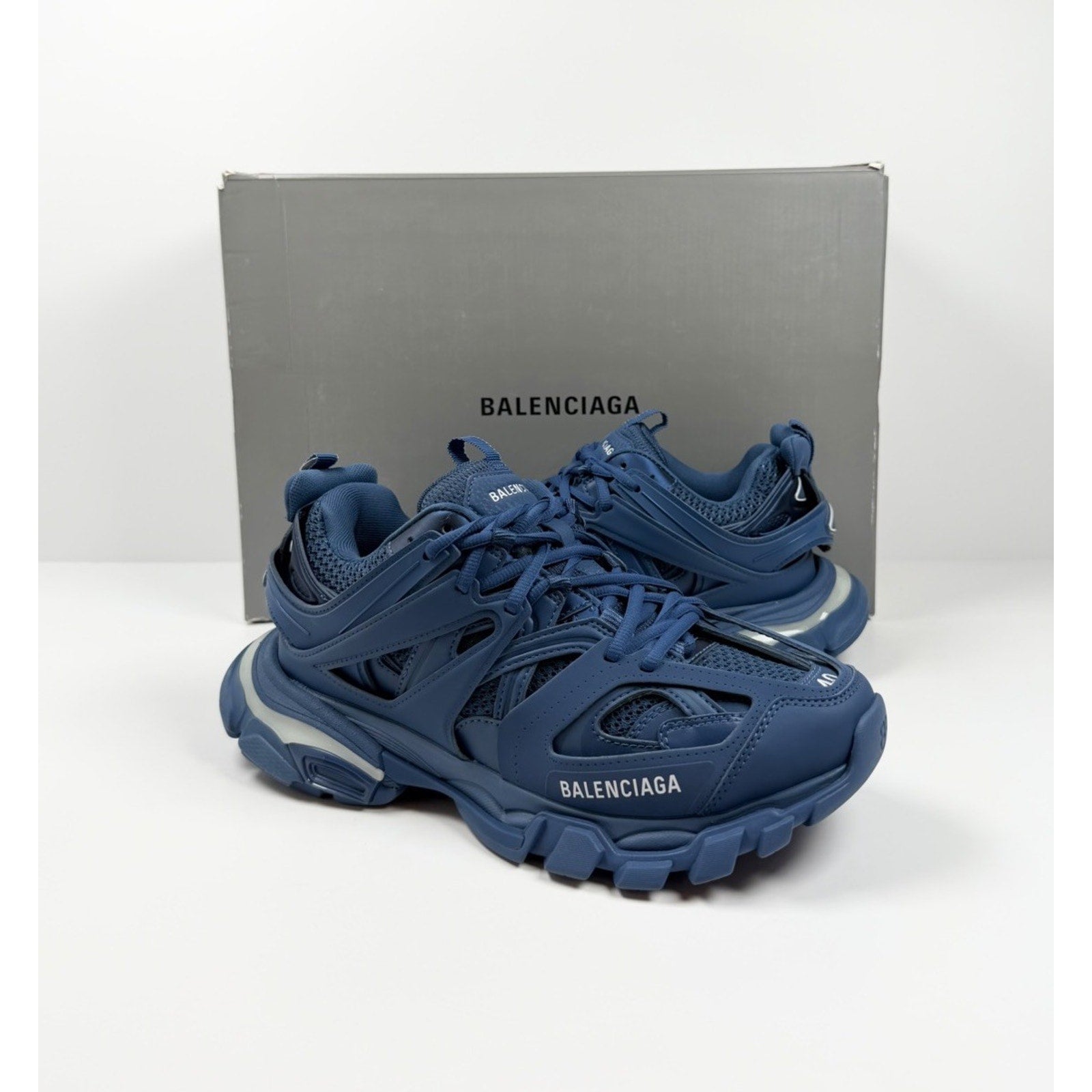 Size 40EU/7US - Balenciaga Track Blue LED NEW