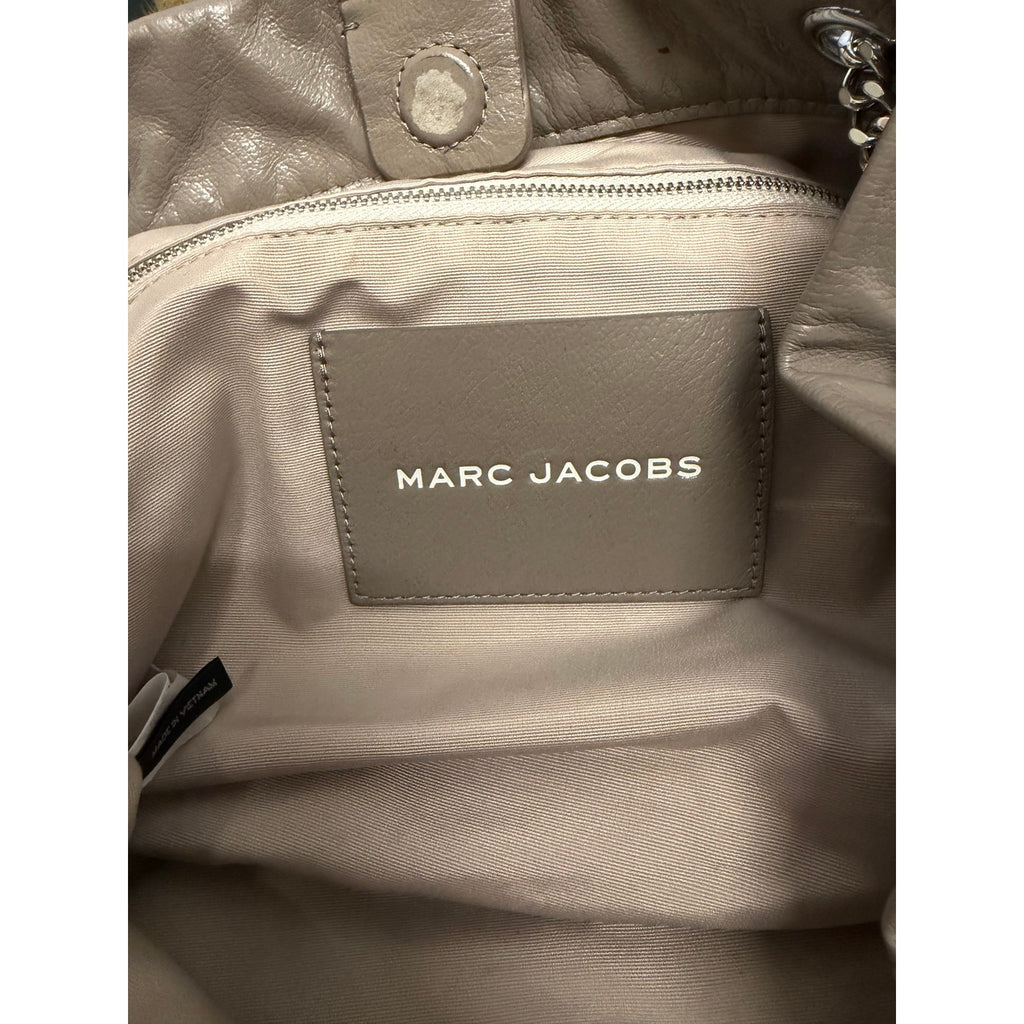 Marc Jacobs The Leather Chain Sack bag