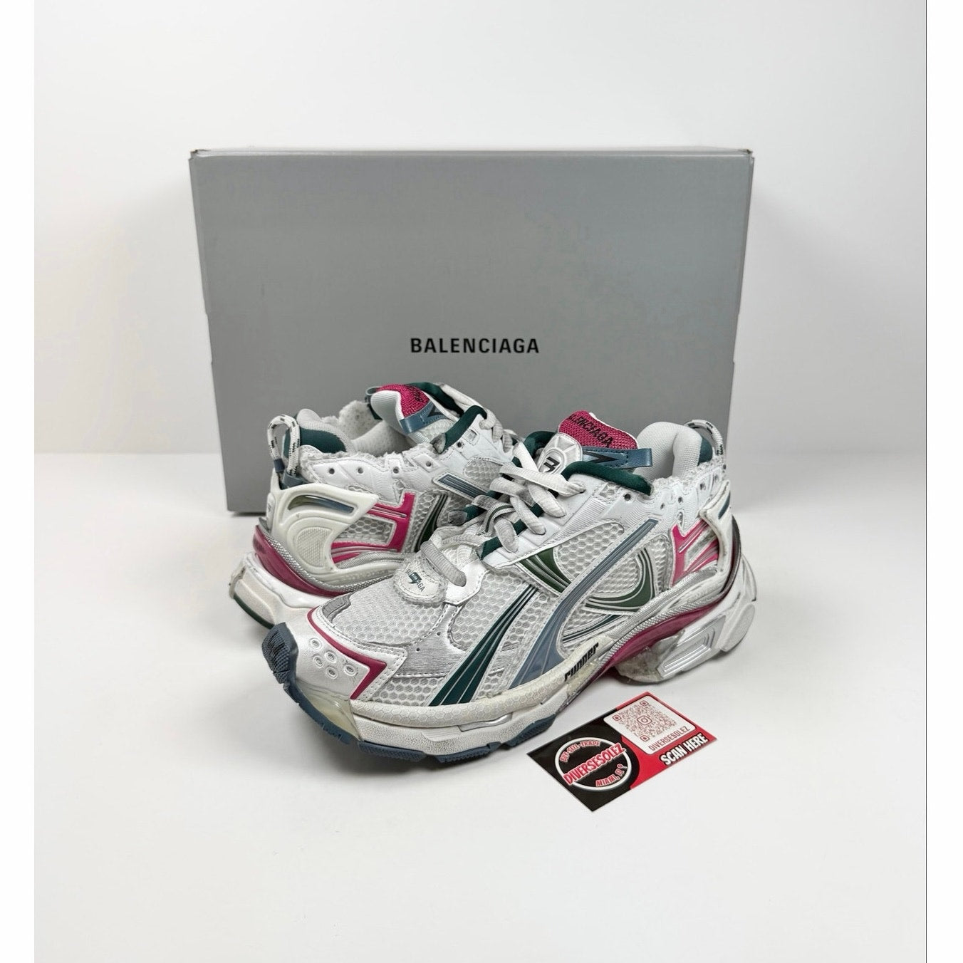 Size 41EU/8US - Balenciaga Runner Gradient NEW!