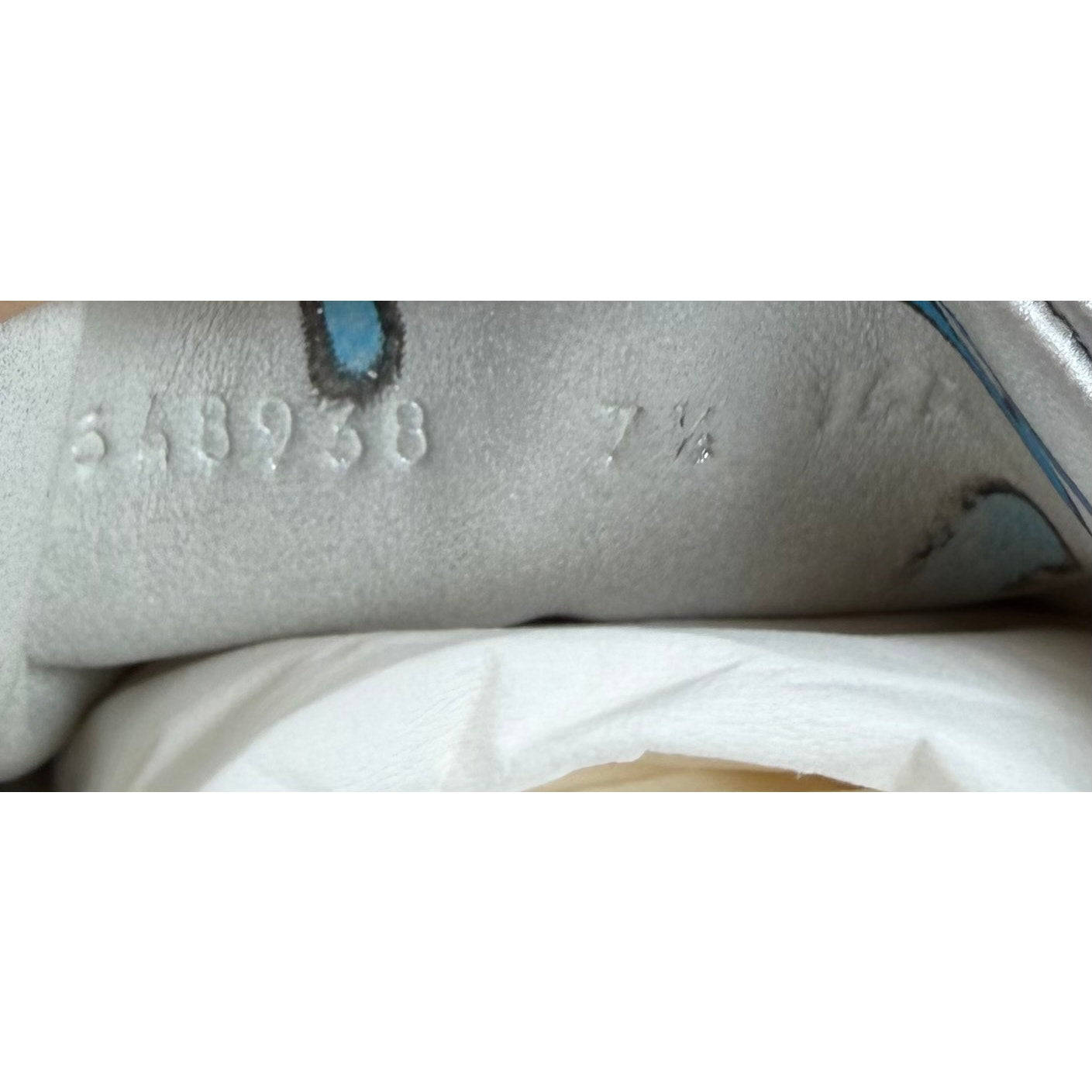 Size 8US - Gucci Ace GG Metallic Silver NEW