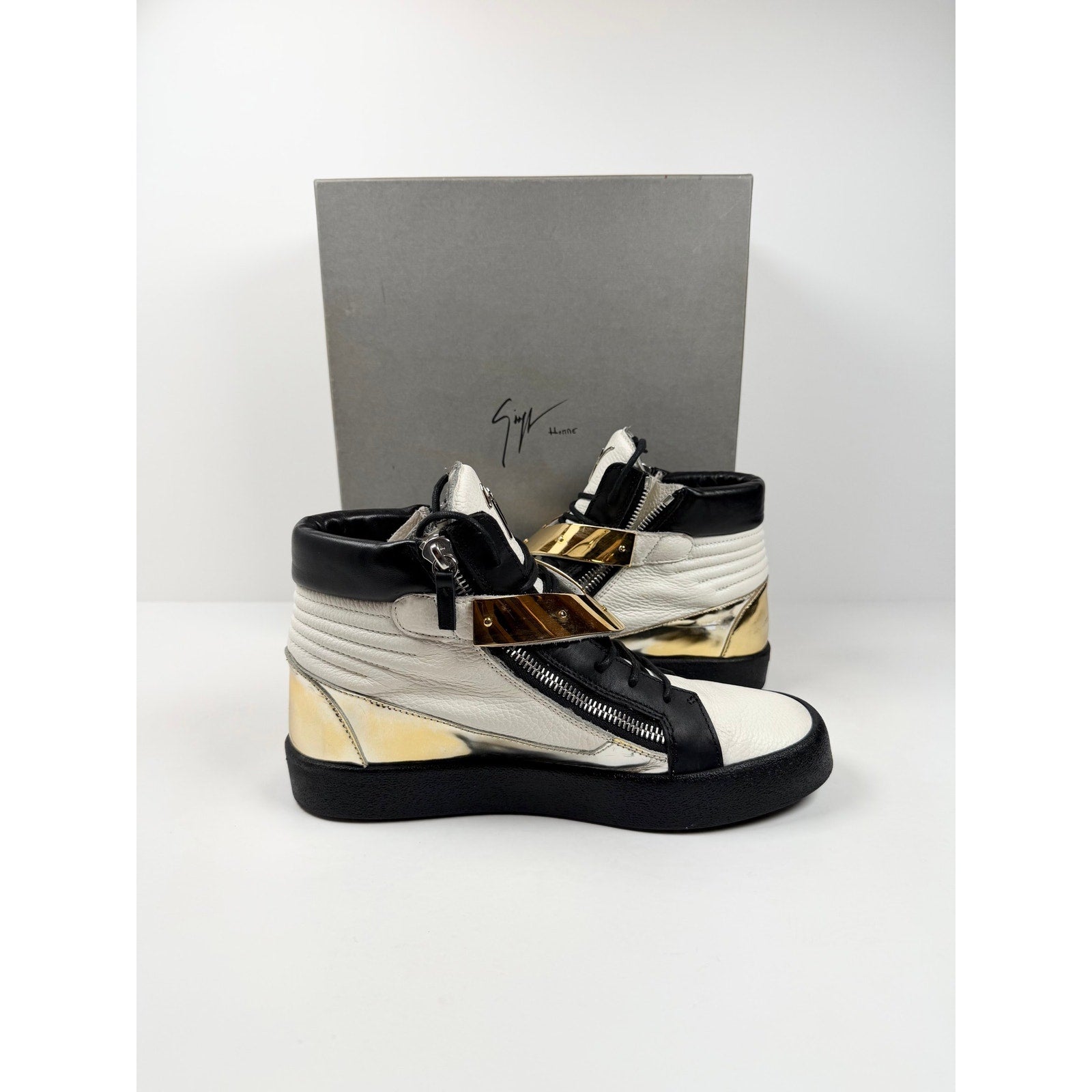 Size 44EU/11US - Giuseppe Zanotti V Strap High Top