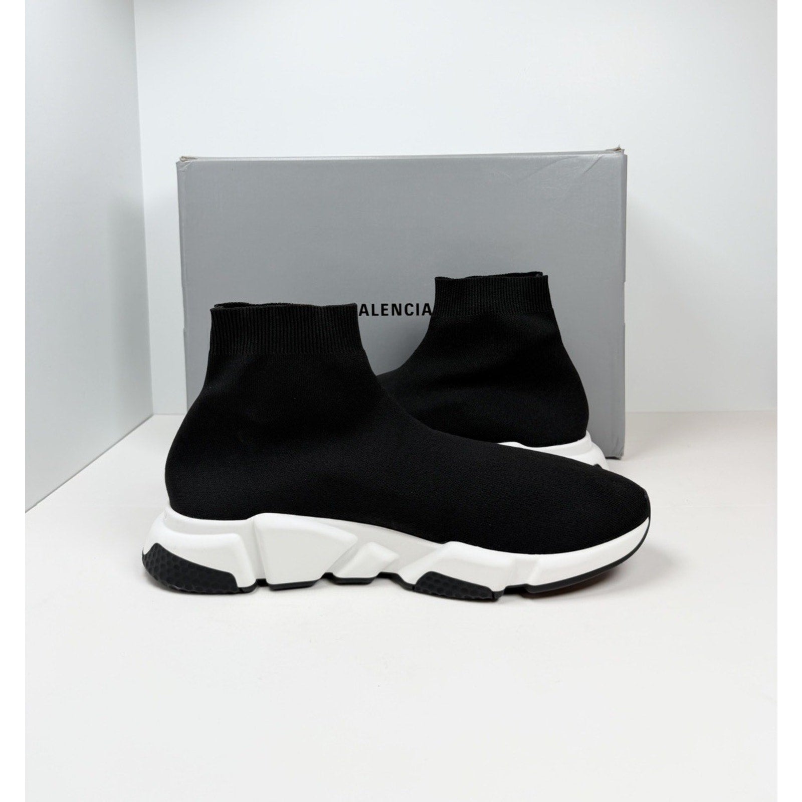 Size 47EU/14US - Balenciaga Speed Trainer Black White NEW