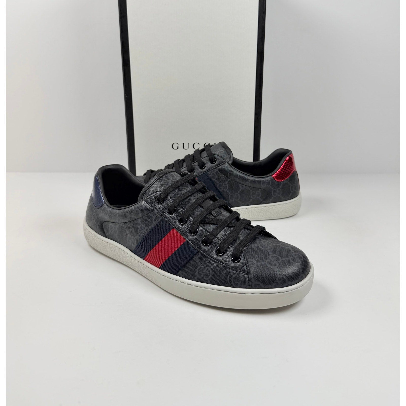 Size 8US - Gucci Ace GG Supreme Black