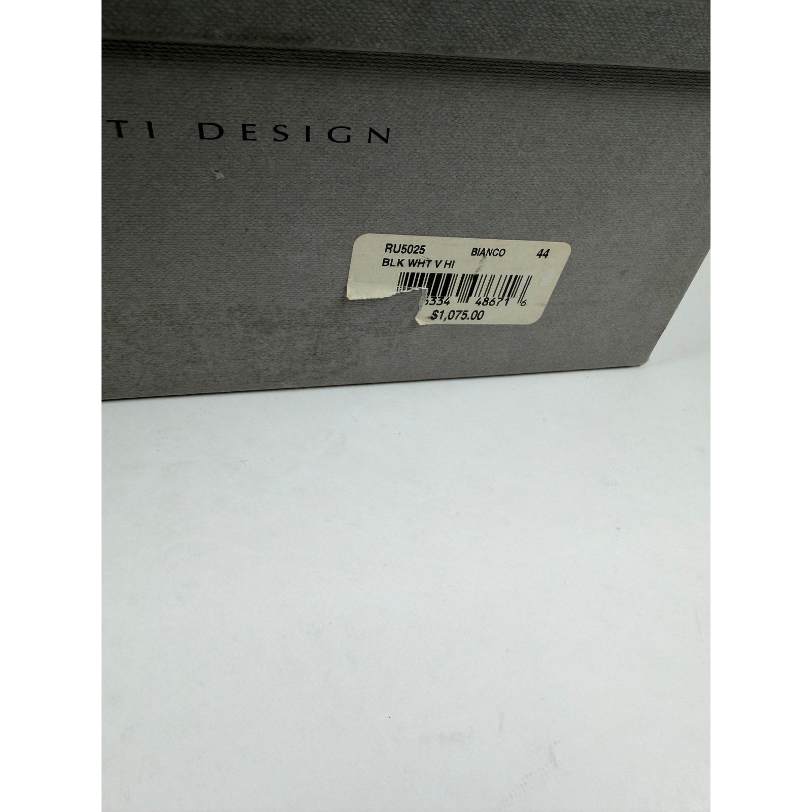 Size 44EU/11US - Giuseppe Zanotti V Strap High Top