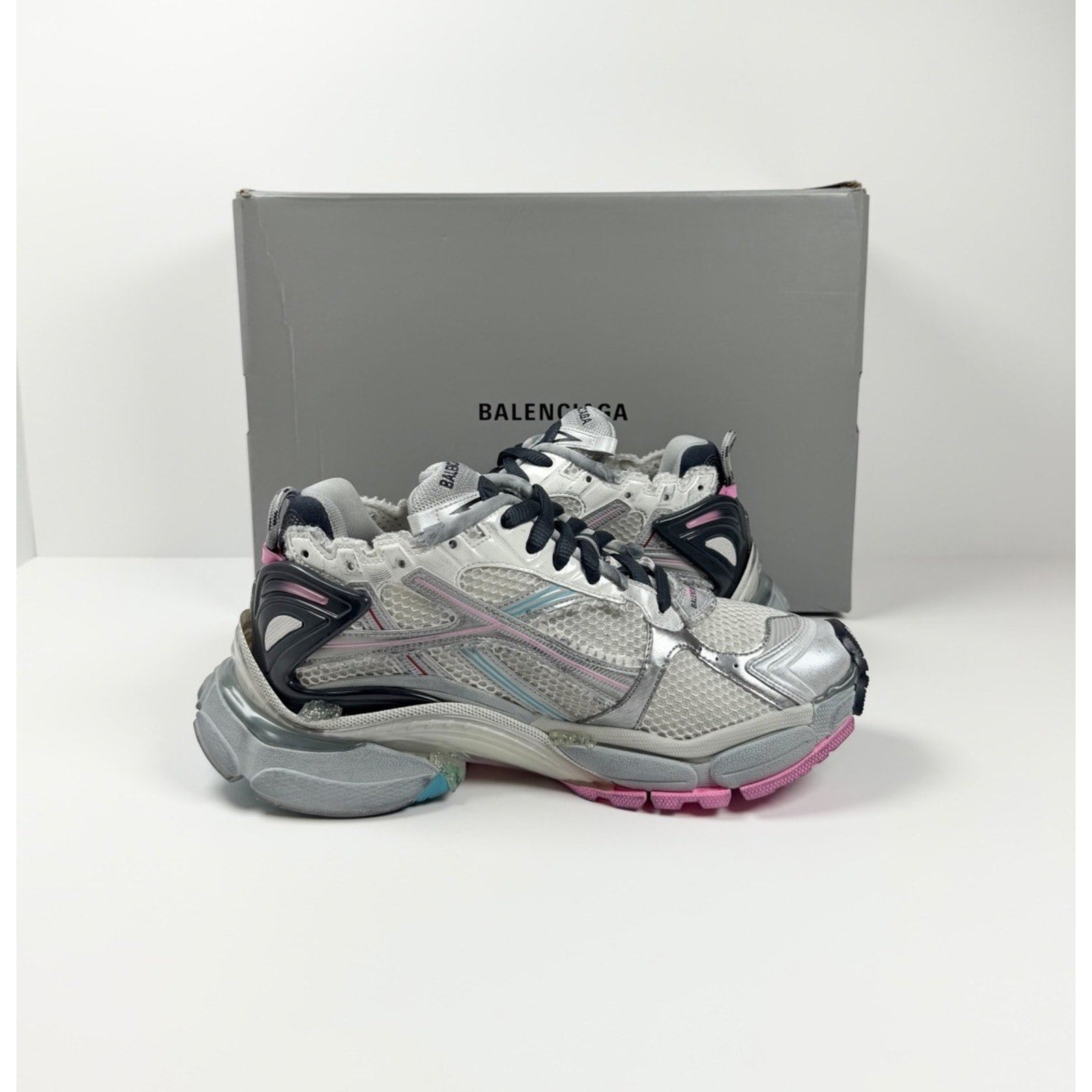 Size 42EU/9US - Balenciaga Runner Grey Pink Blue NEW