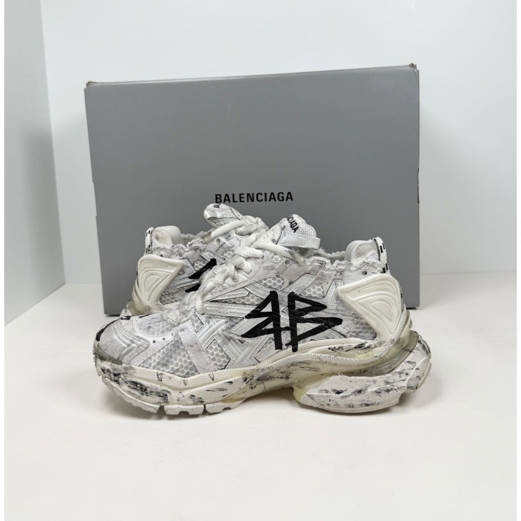 Size 35EU/5W - Balenciaga Runner Distressed Graffiti NEW