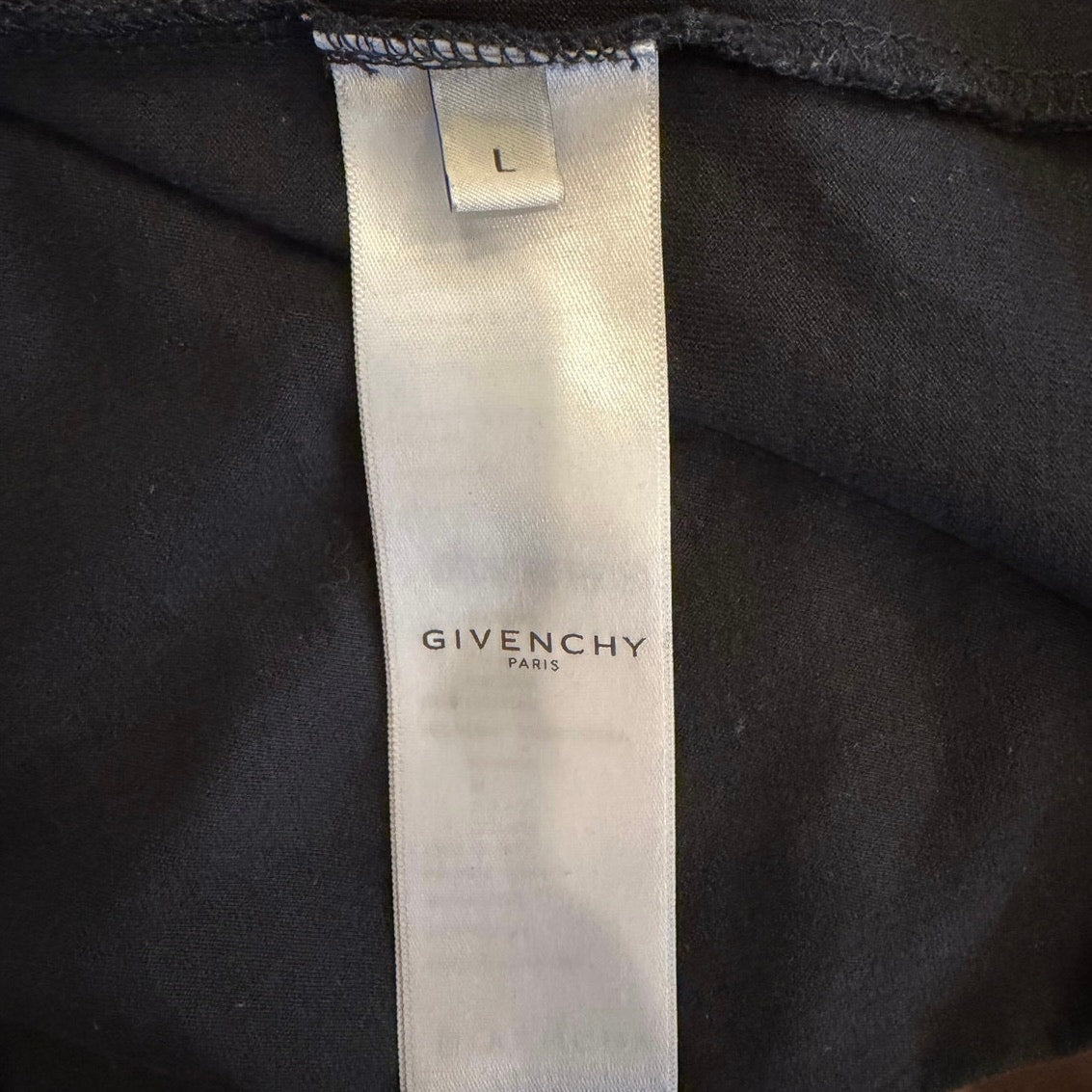 Size L - Givenchy Signature Logo T-shirt