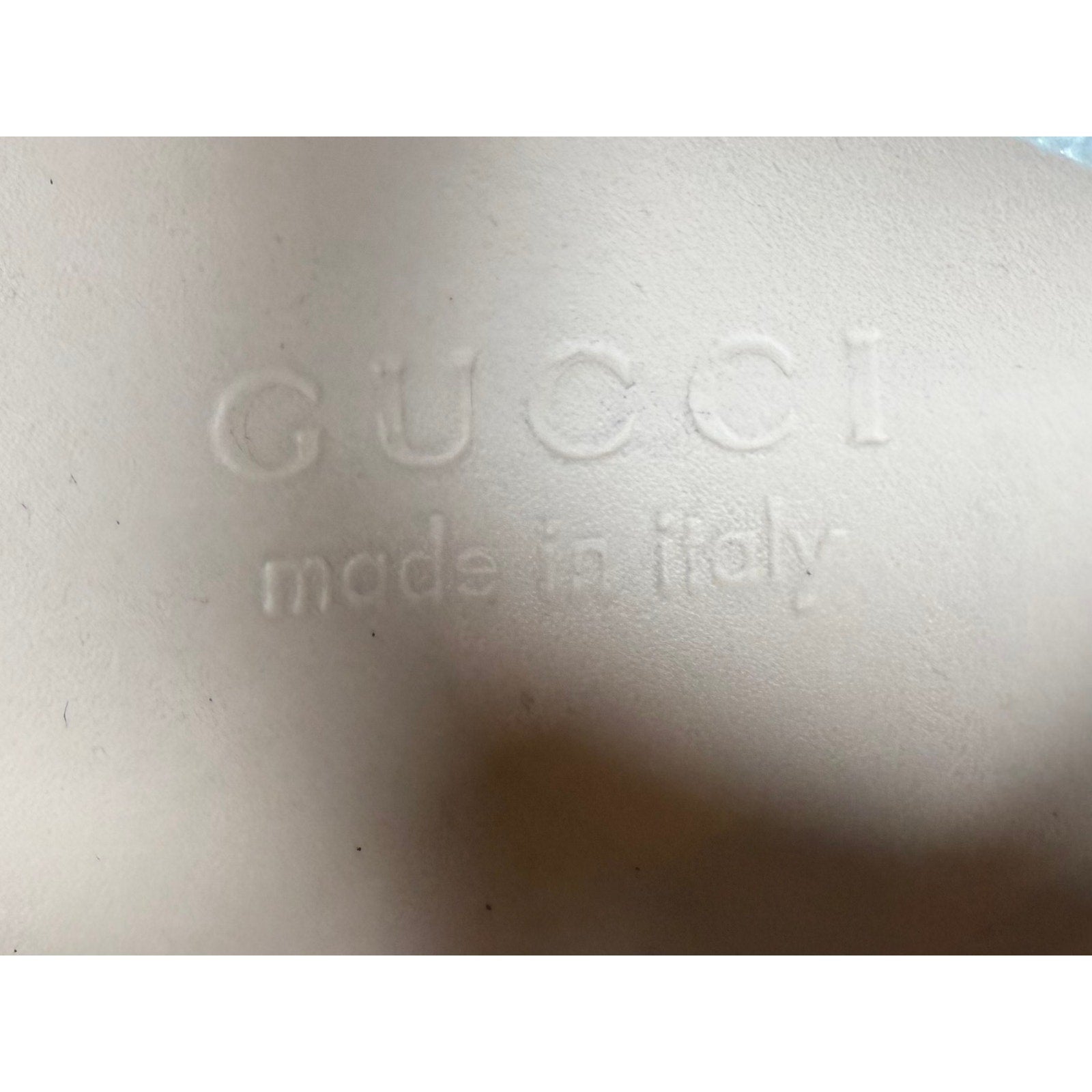 Size 10.5US - Gucci Flashtrek White Sneakers