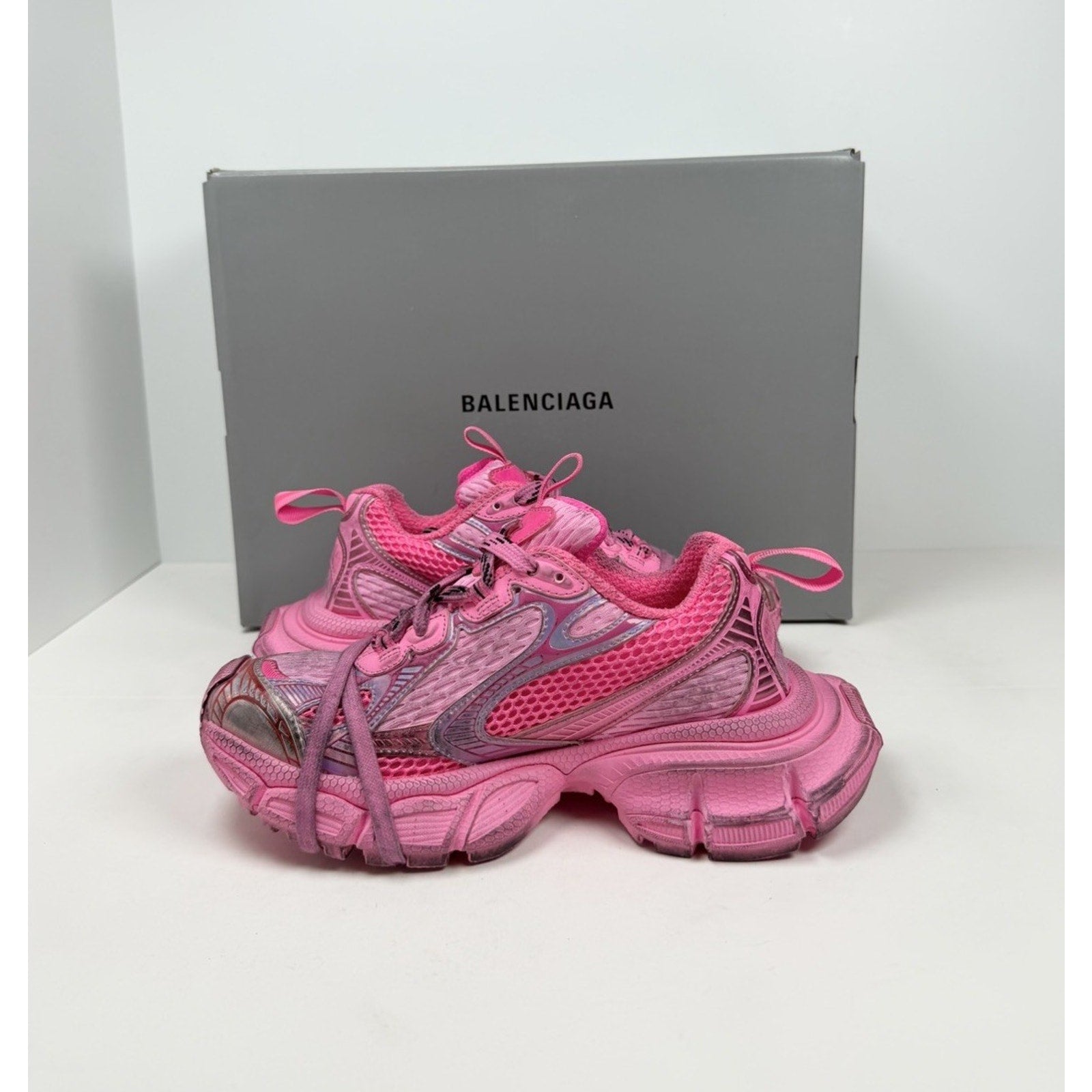Size 34EU/4W - Balenciaga 3XL Pink Distressed NEW