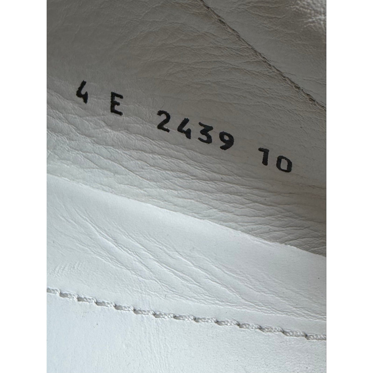 Size 10UK/11US - Prada Offshore Leather Low Top