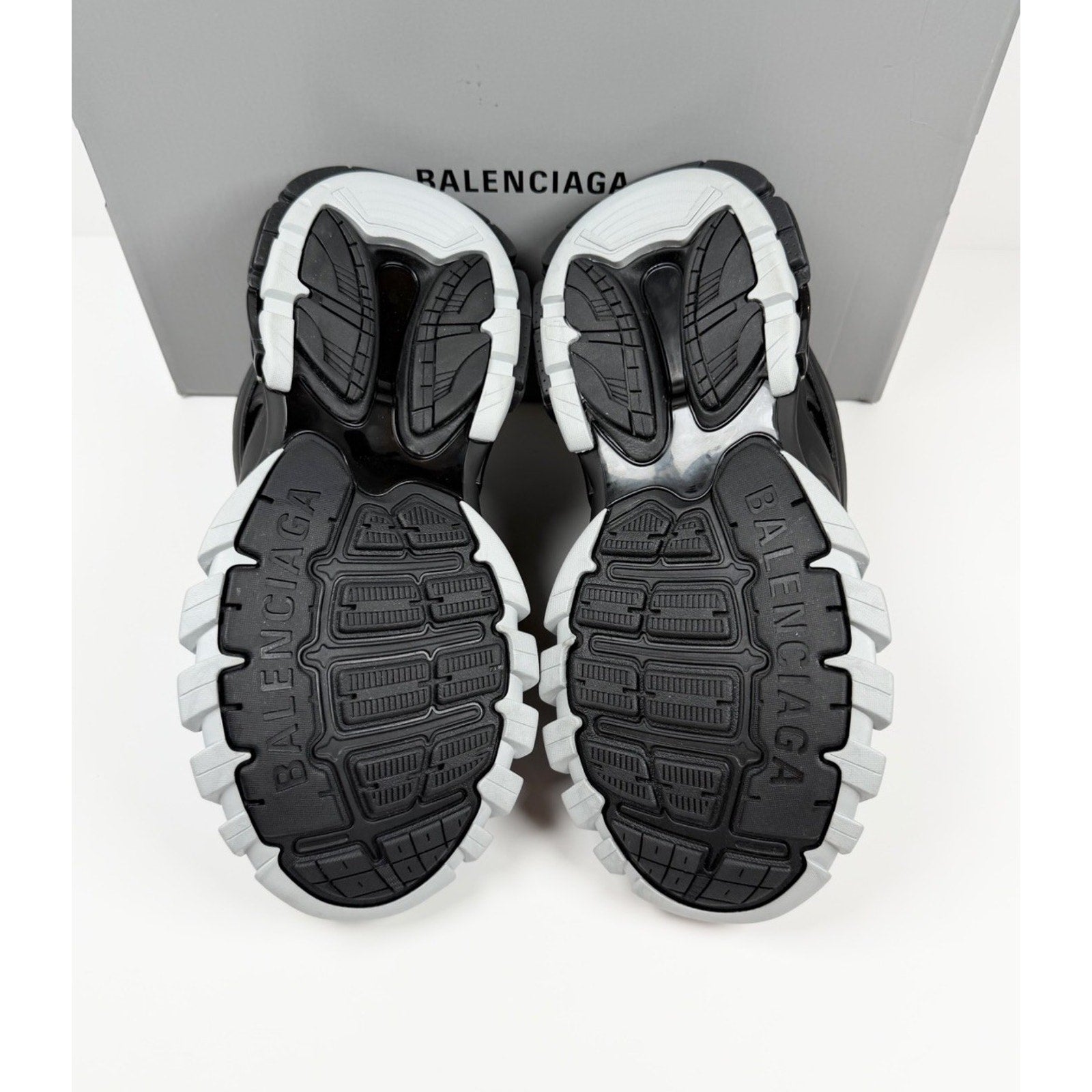 Size 43EU/10US - Balenciaga Track Black Silver NEW