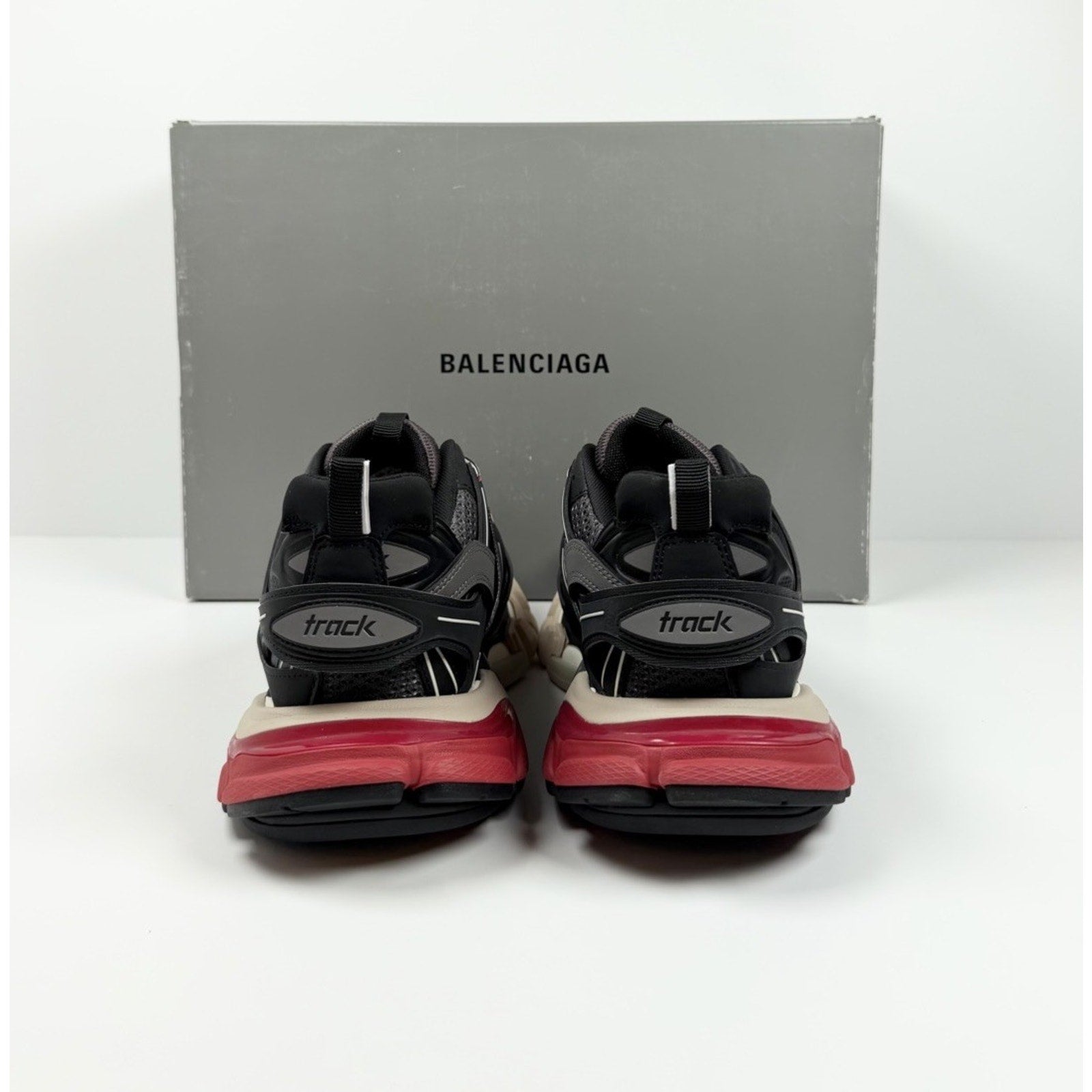 Size 40EU/7US - Balenciaga Track Black Red NEW