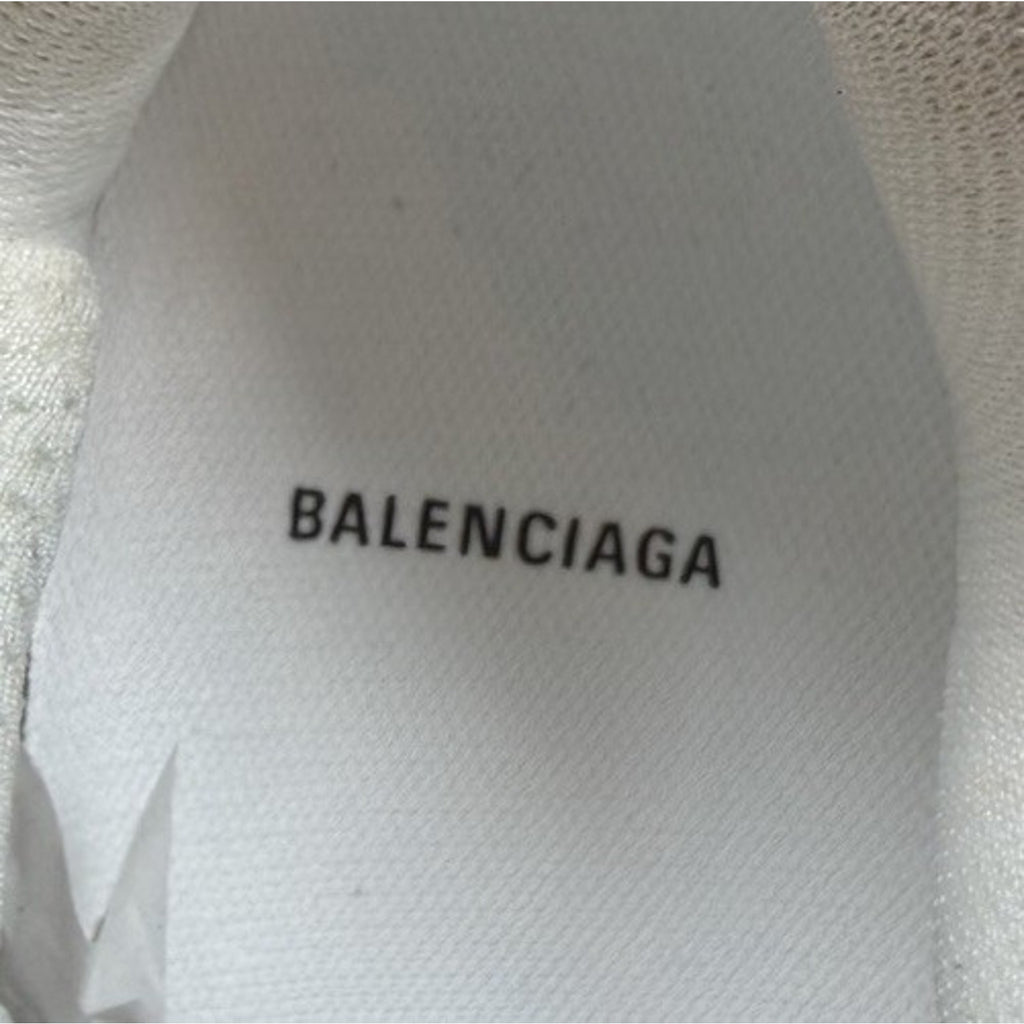 Size 35EU/5W - Balenciaga Runner Distressed Graffiti NEW