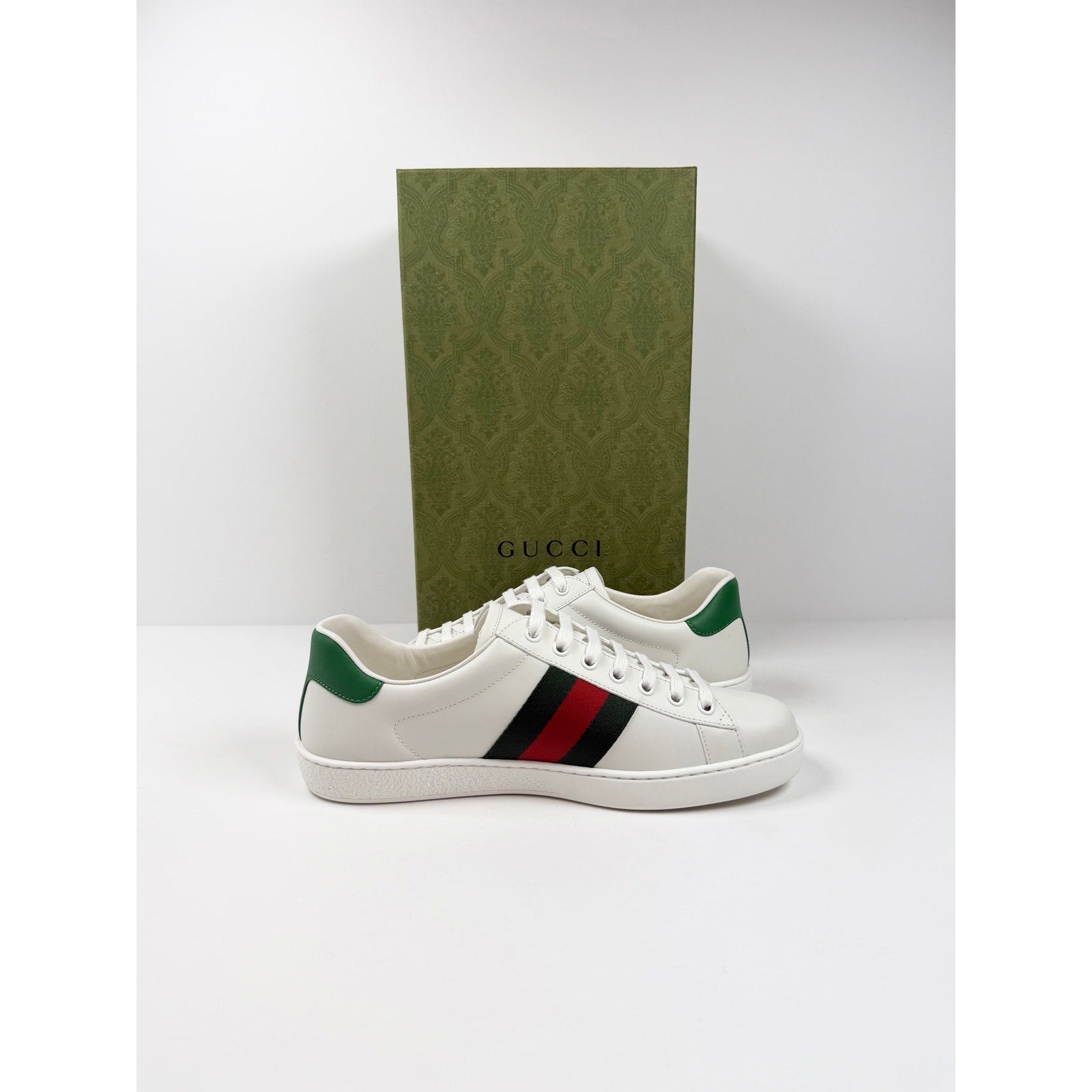 Size 7.5US - Gucci Ace X Disney Donald Duck NEW