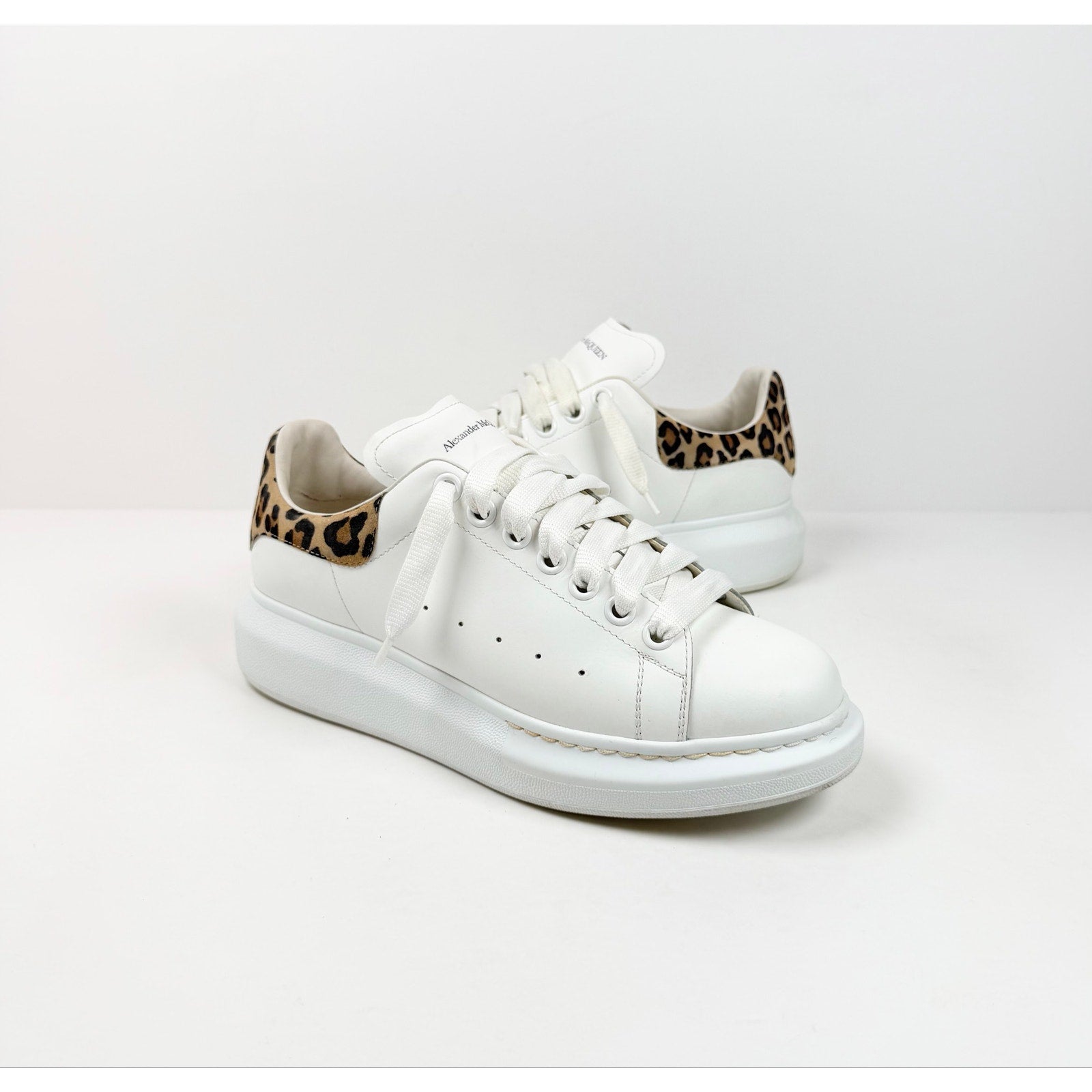 Size 41EU/8US - Alexander McQueen White Leopard
