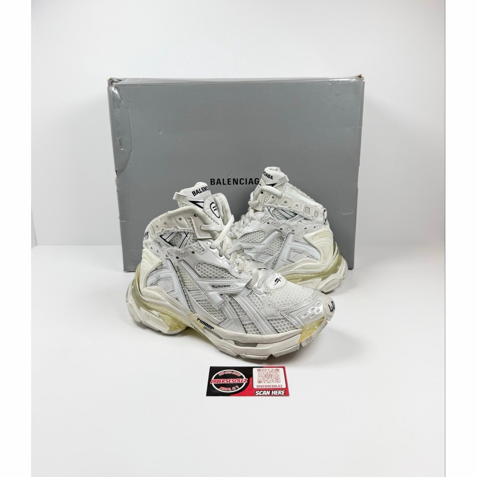 Size 40EU/7US - Balenciaga Runner Distressed High Top NEW
