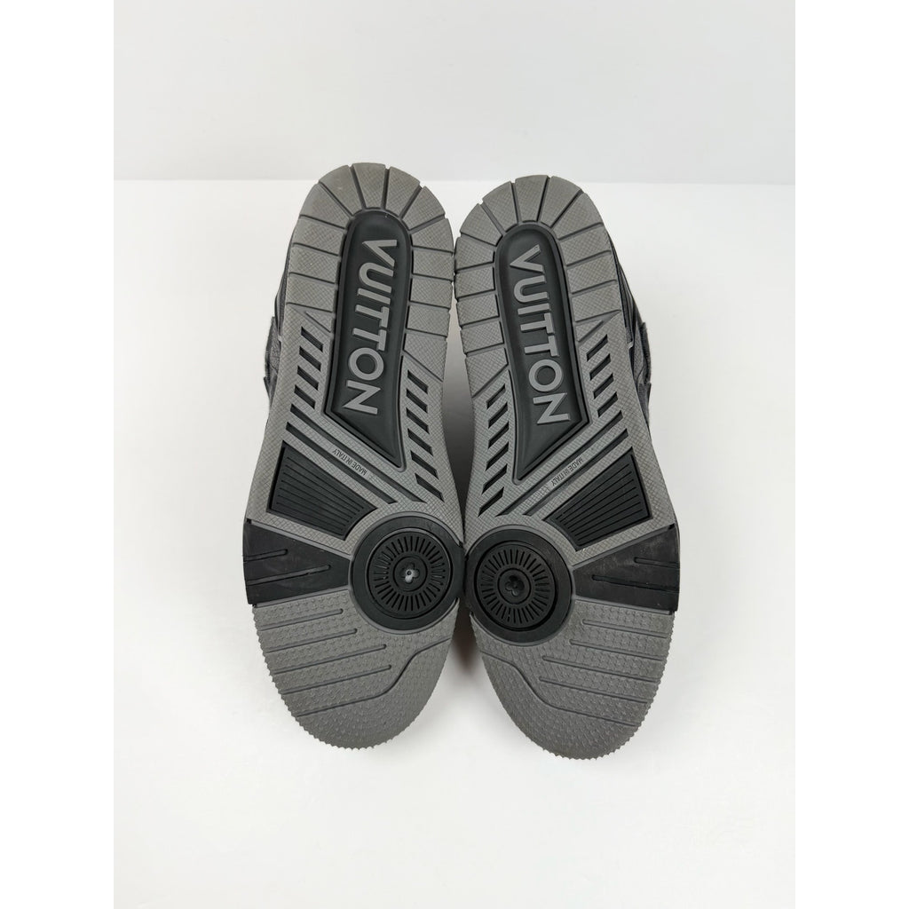 Size 7LV/8US - Louis Vuitton x Nigo Denim Trainer