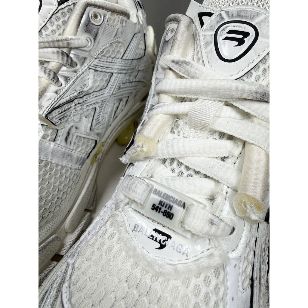 Size 36EU/6W - Balenciaga Runner Kith Distressed Sneakers NEW