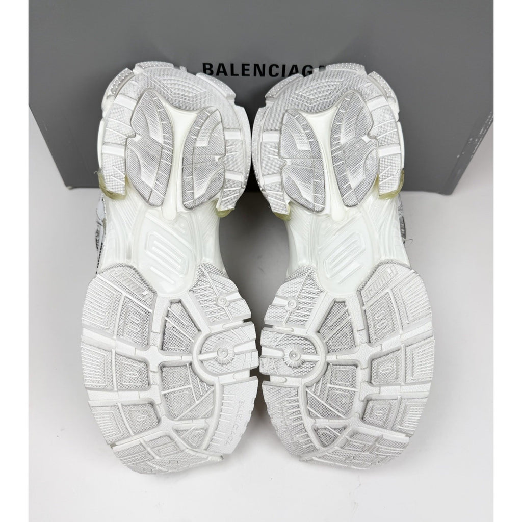 Size 39EU/6US - Balenciaga Runner White Distressed NEW