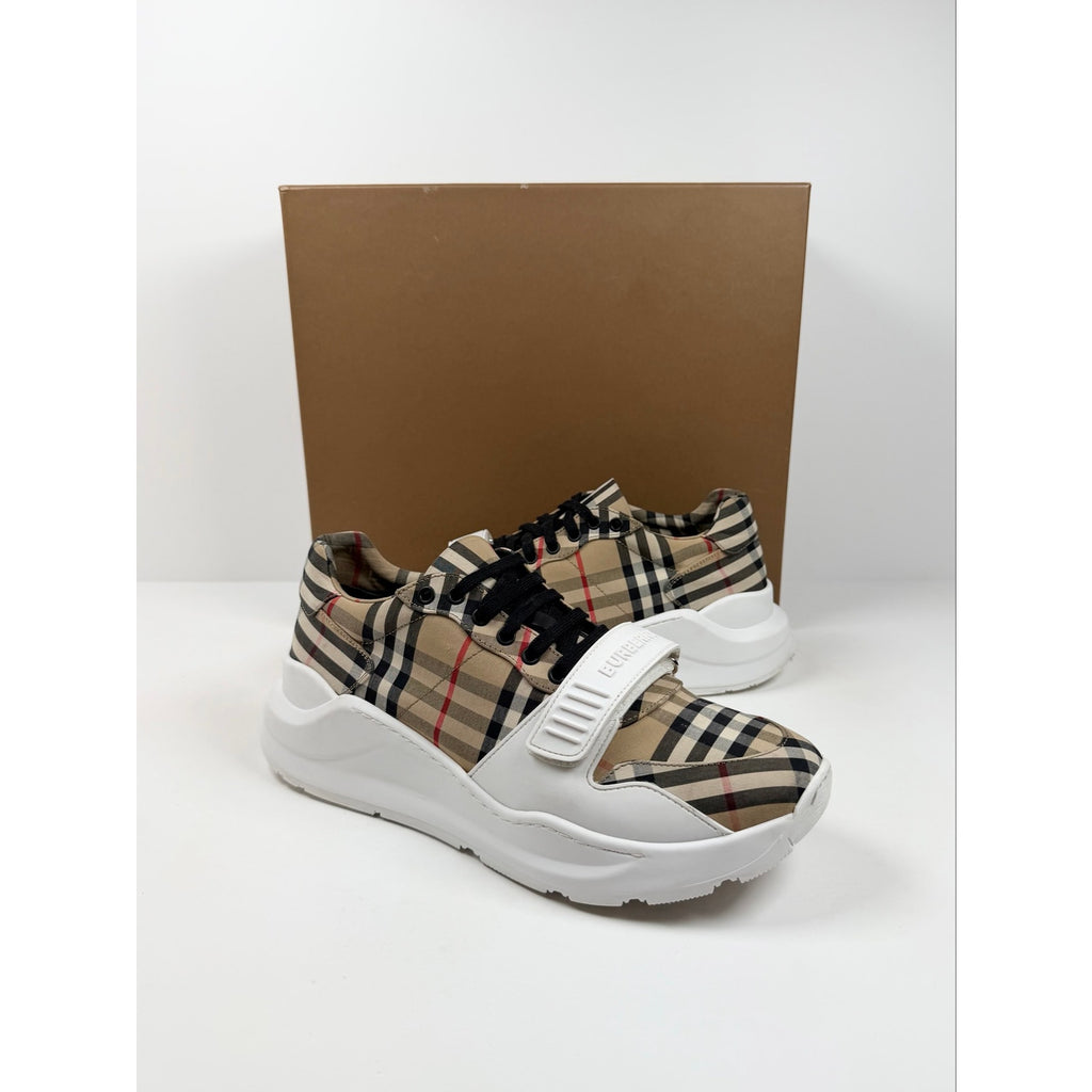Size 45EU/12US - Burberry Ramsey Vintage Check