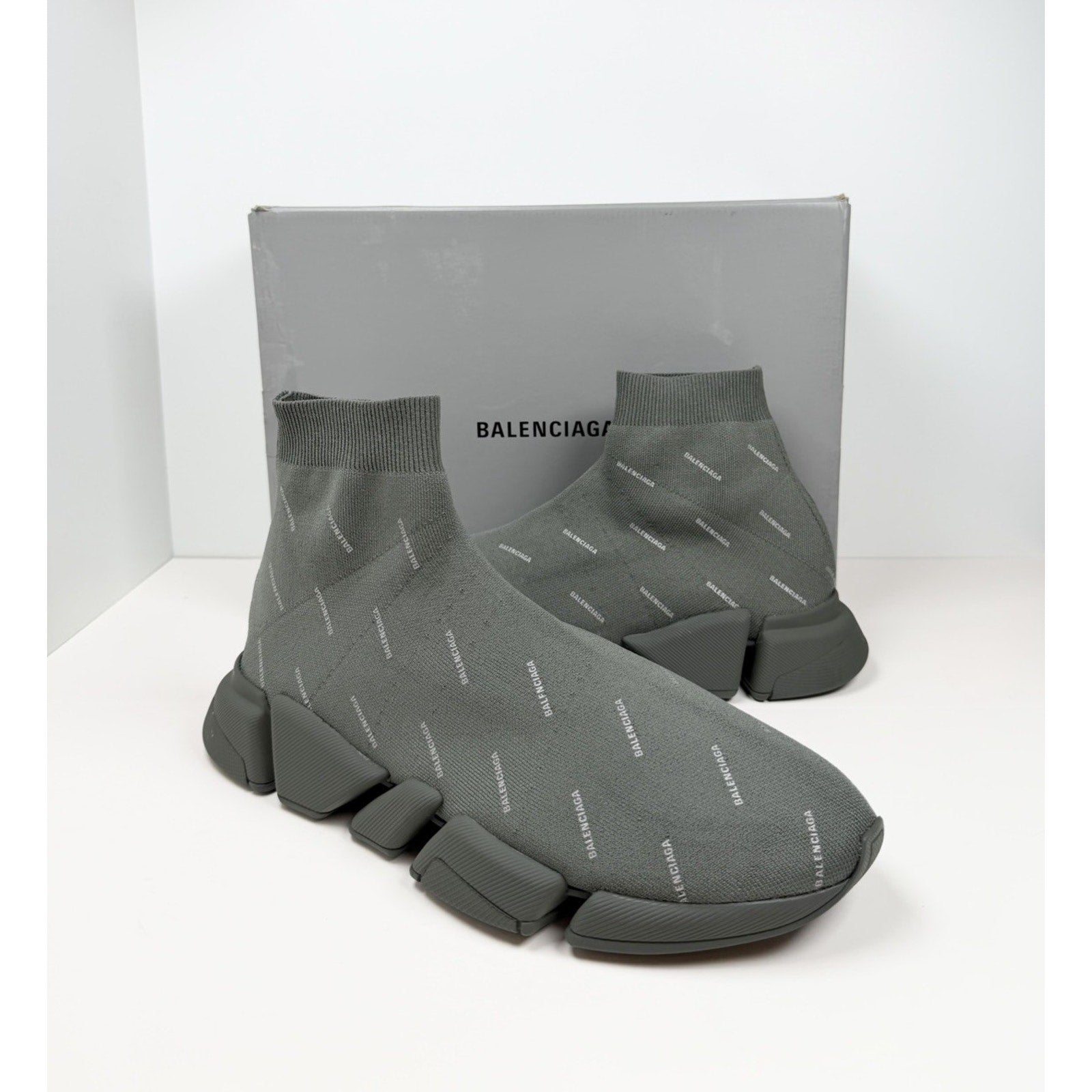 Size 46EU/13US - Balenciaga 2.0 Speed Olive NEW