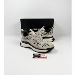 Size 42EU/9US - Chanel Interlocking CC Sneakers