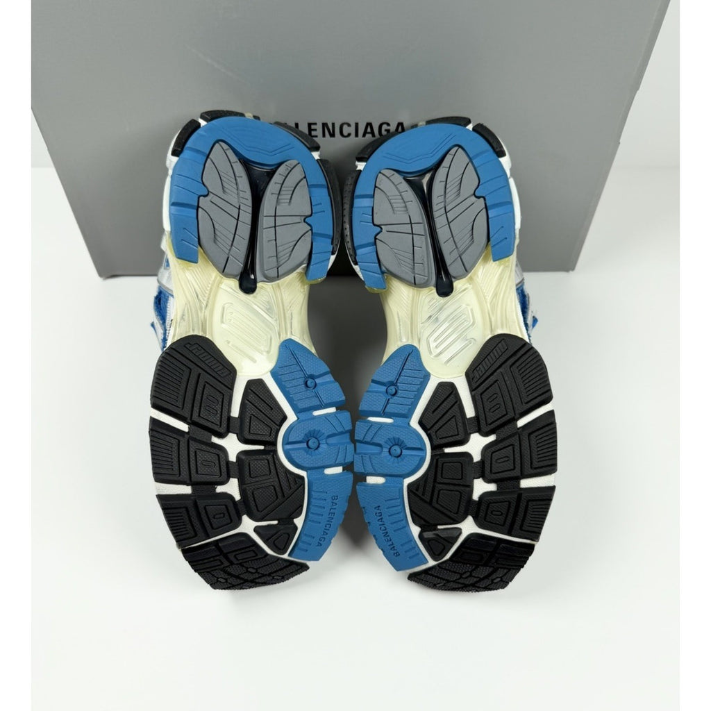 Size 39EU/6US - Balenciaga Runner Blue Sneakers NEW