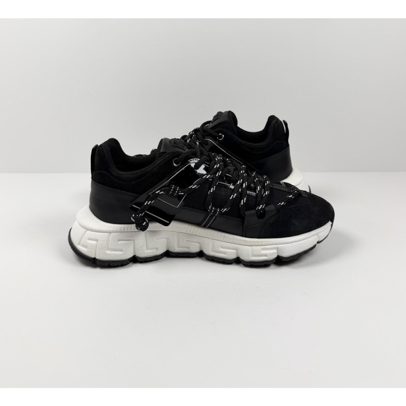 Size 42EU/9US - Versace Trigreca Black Sneakers NEW!